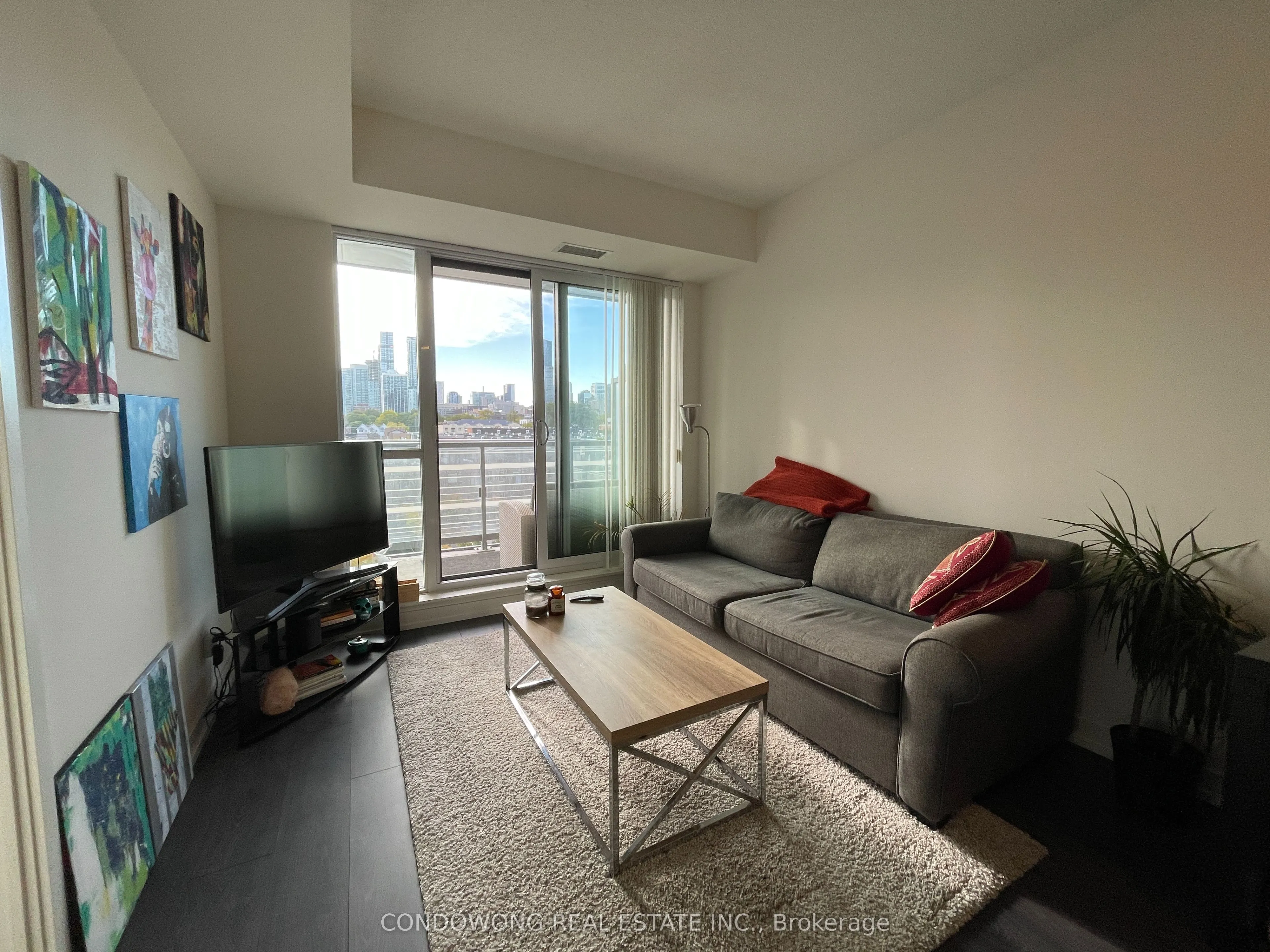 200 Sackville Street, #405