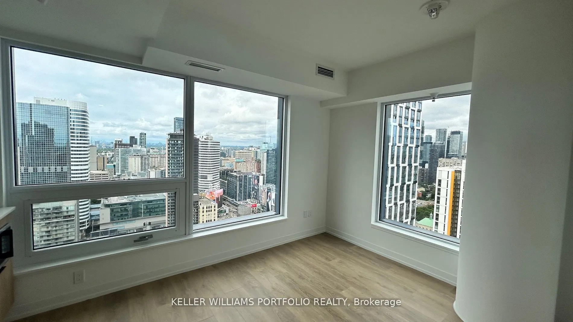 82 Dalhousie Street, #4212