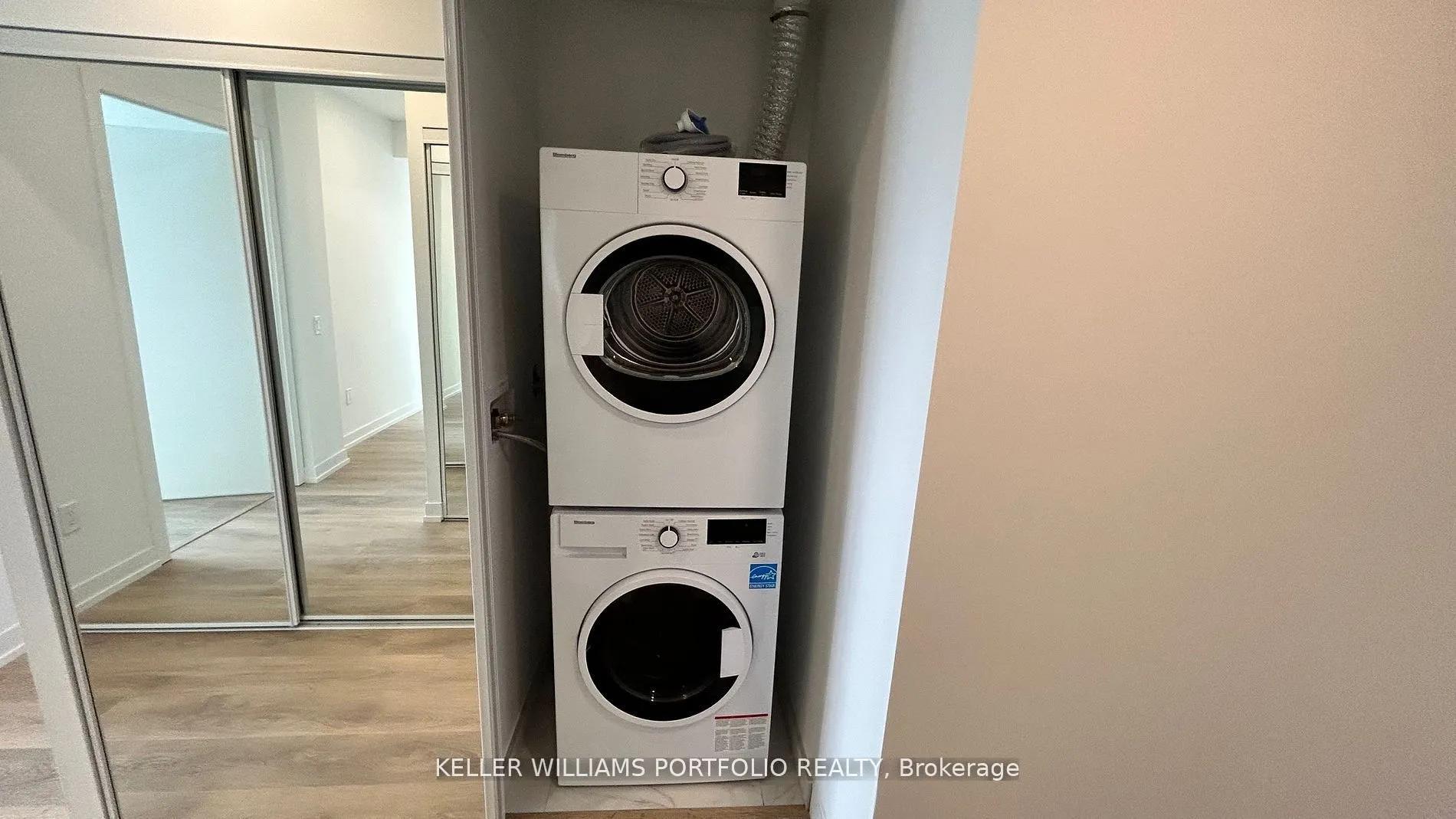 82 Dalhousie Street, #4212