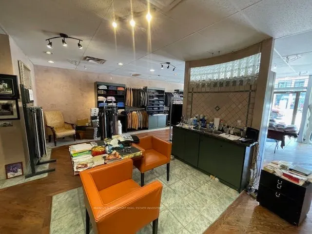 1064 Eglinton Avenue W