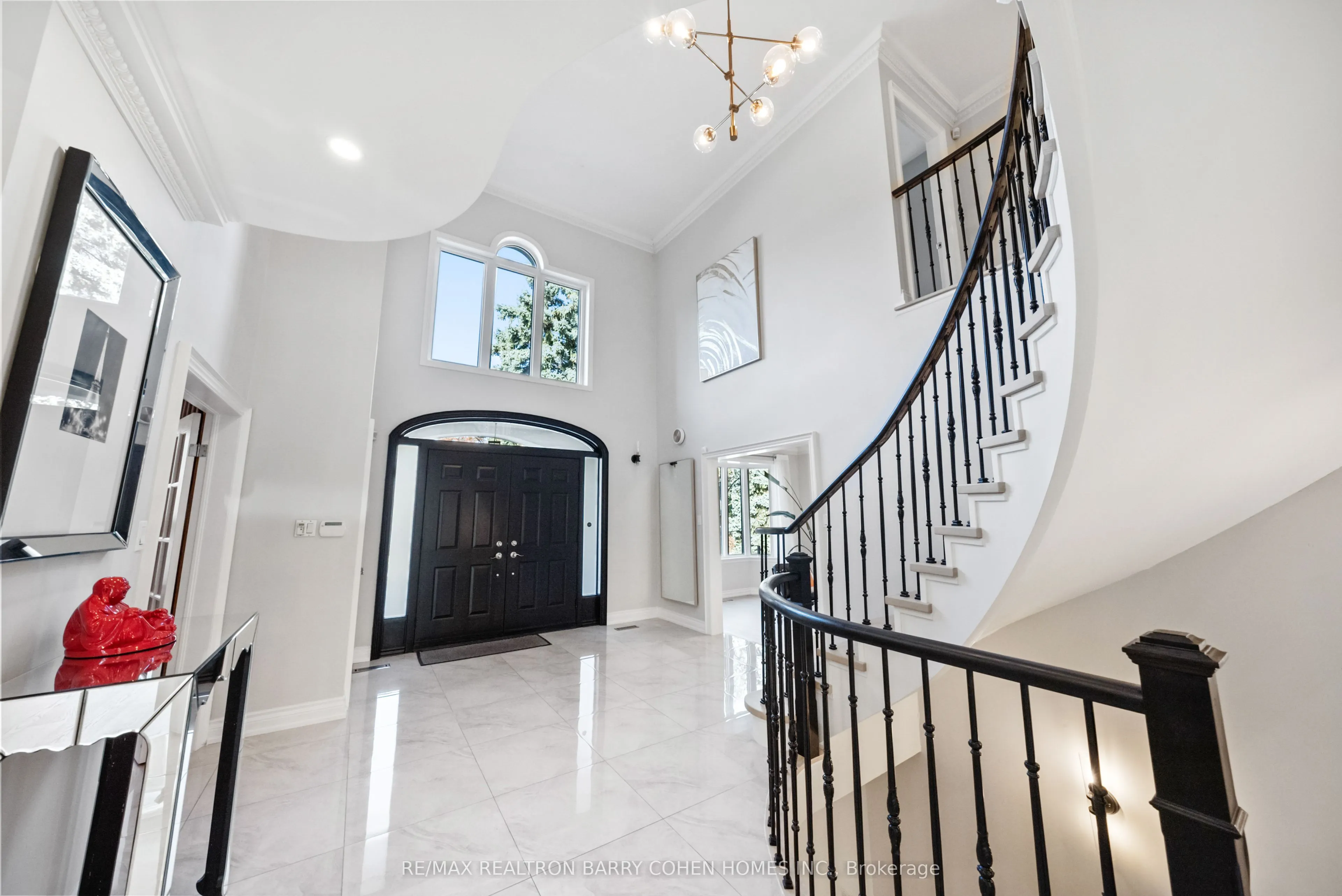 151 Highland Crescent