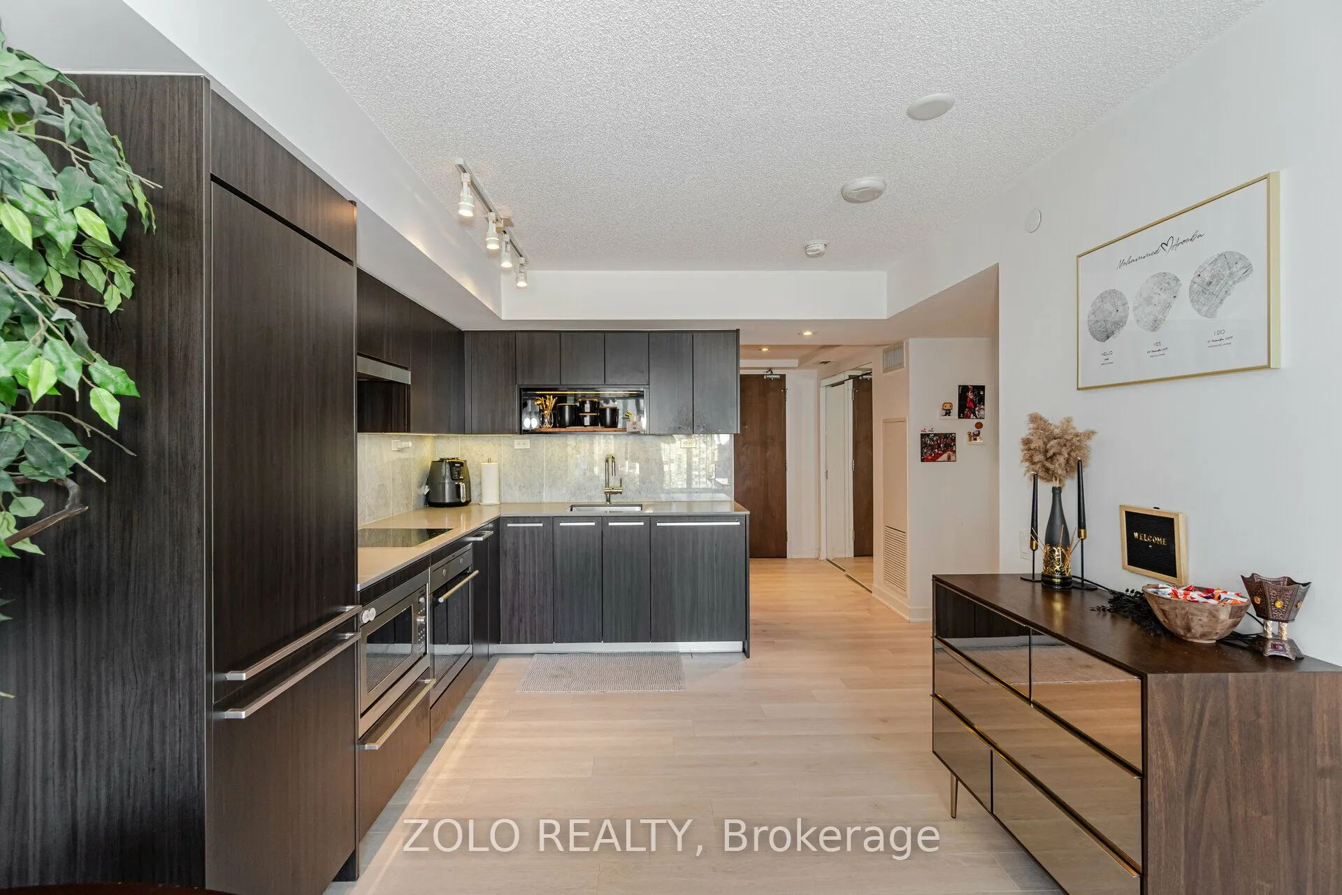 70 Queens Wharf Road, #2111