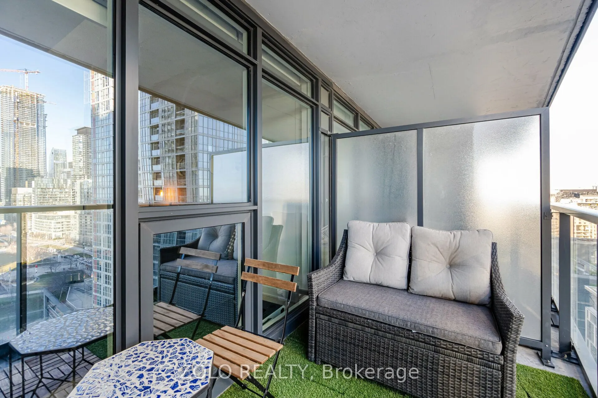 70 Queens Wharf Road, #2111