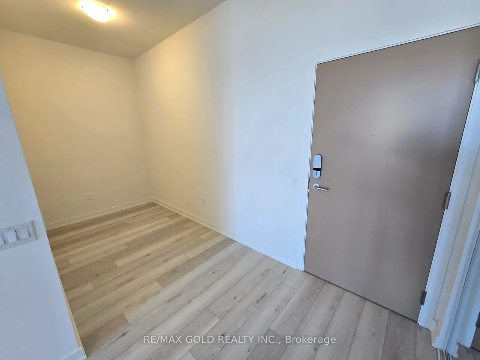 1 Kyle Lowry Road, #103