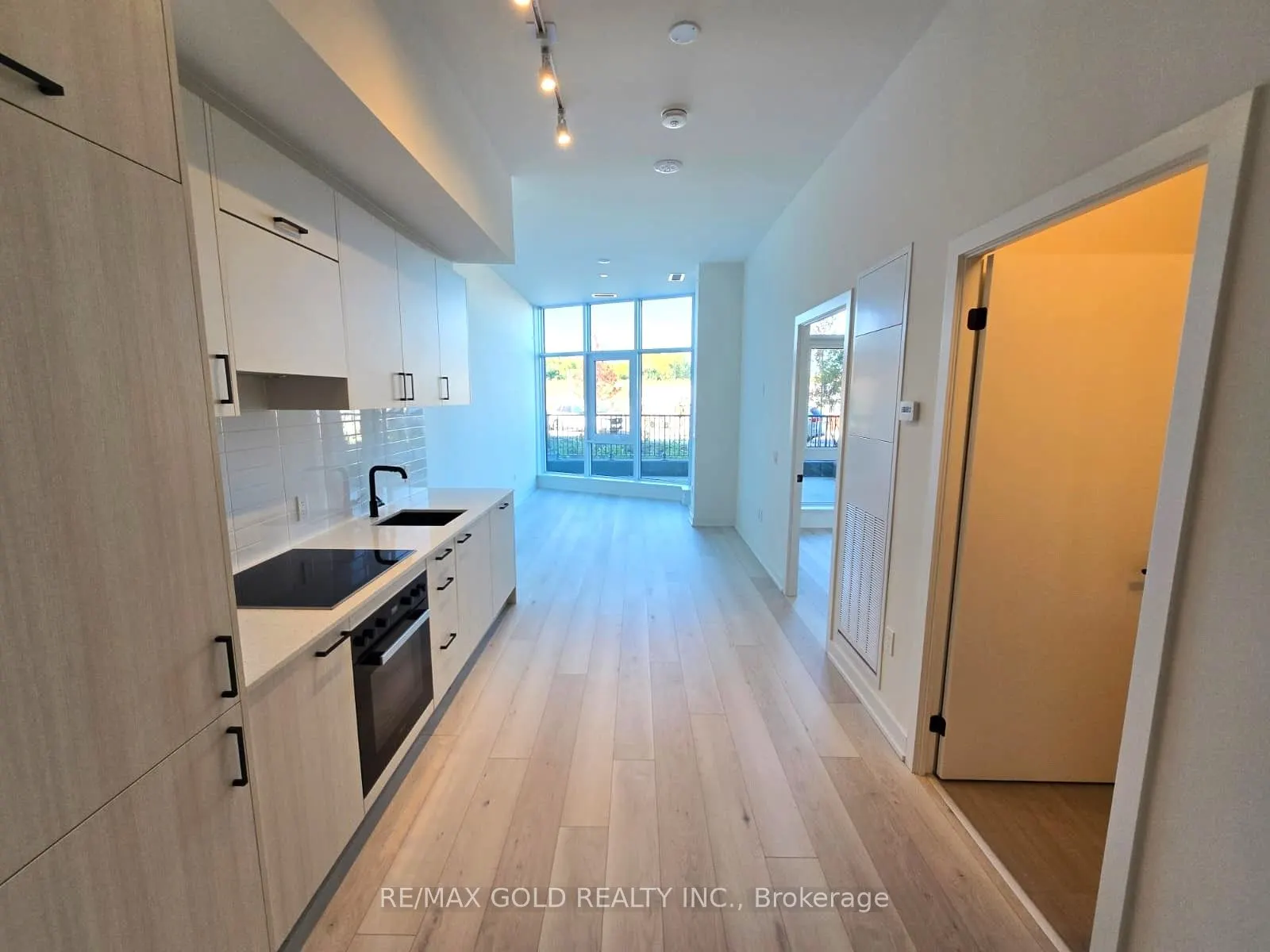 1 Kyle Lowry Road, #103