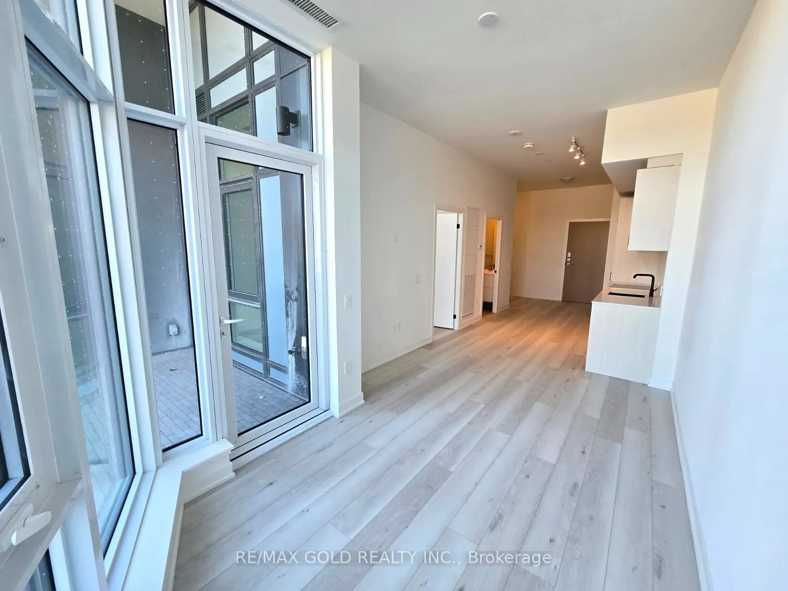 1 Kyle Lowry Road, #103