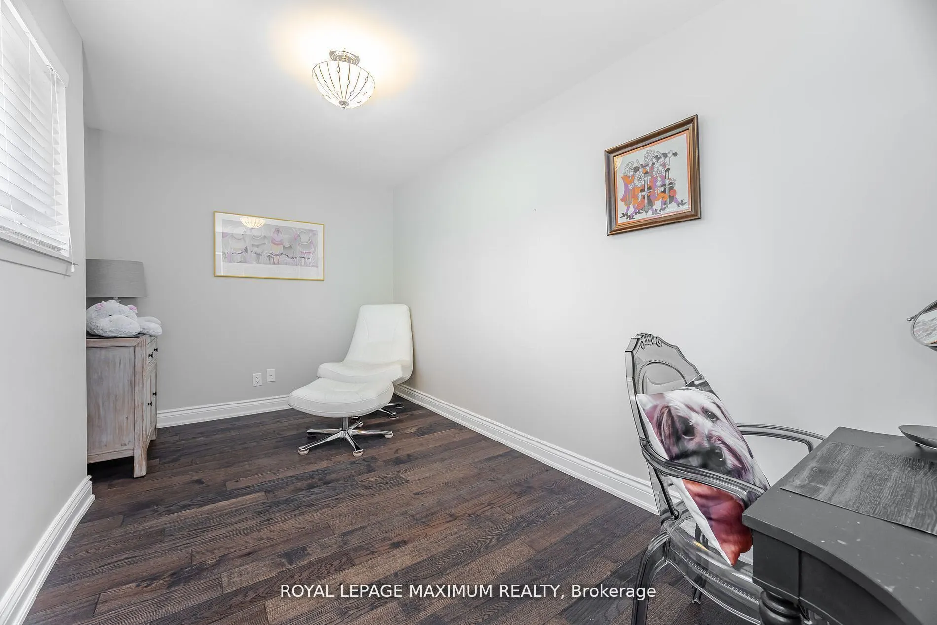 90 George Henry Boulevard, #17