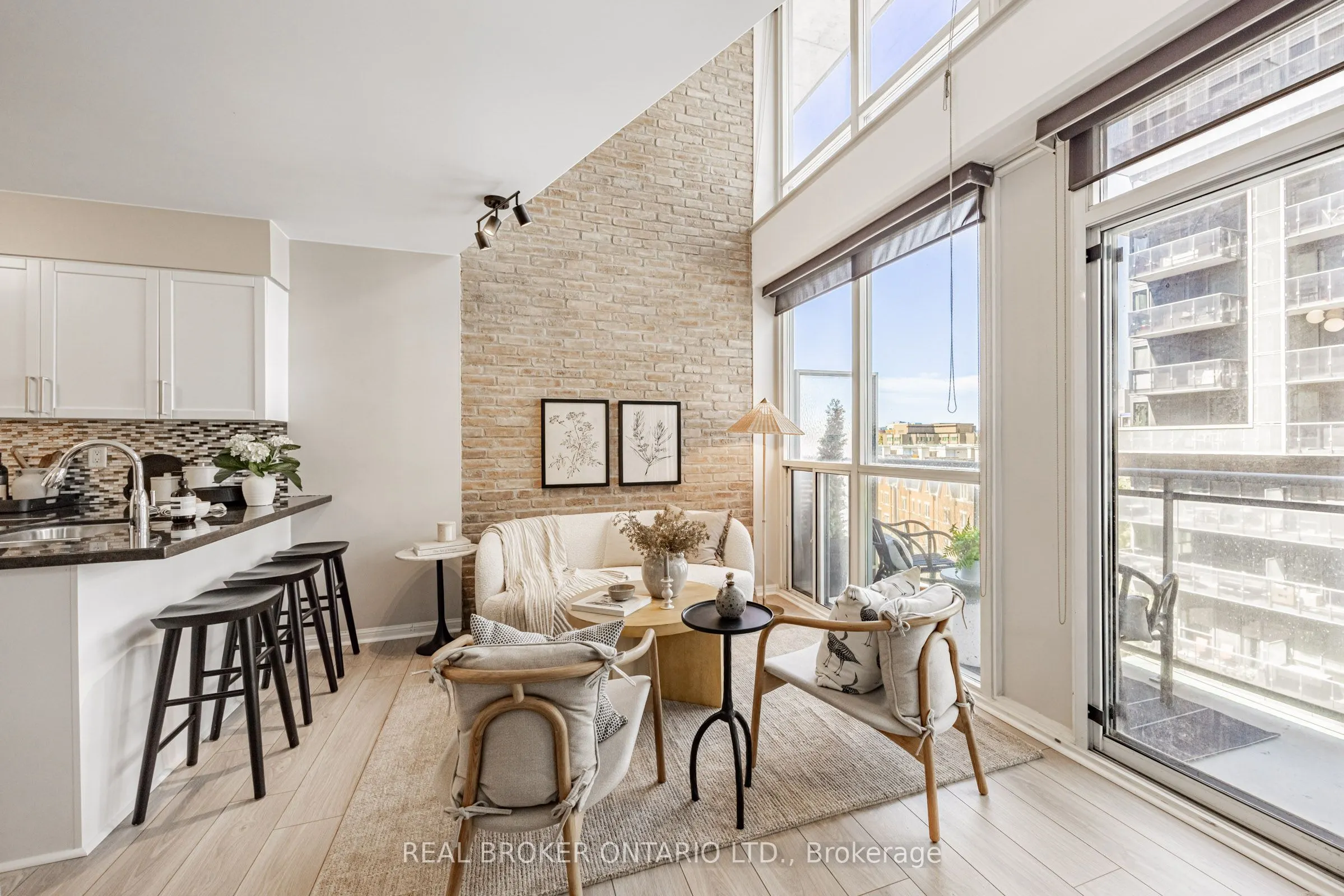 1029 King Street W, #612