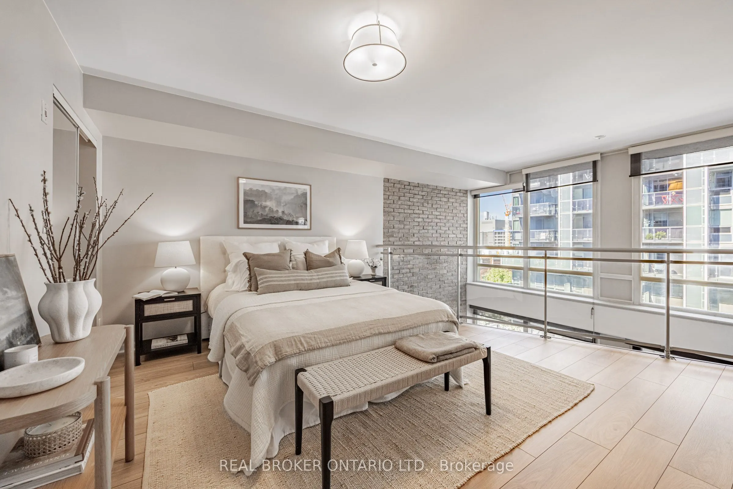 1029 King Street W, #612