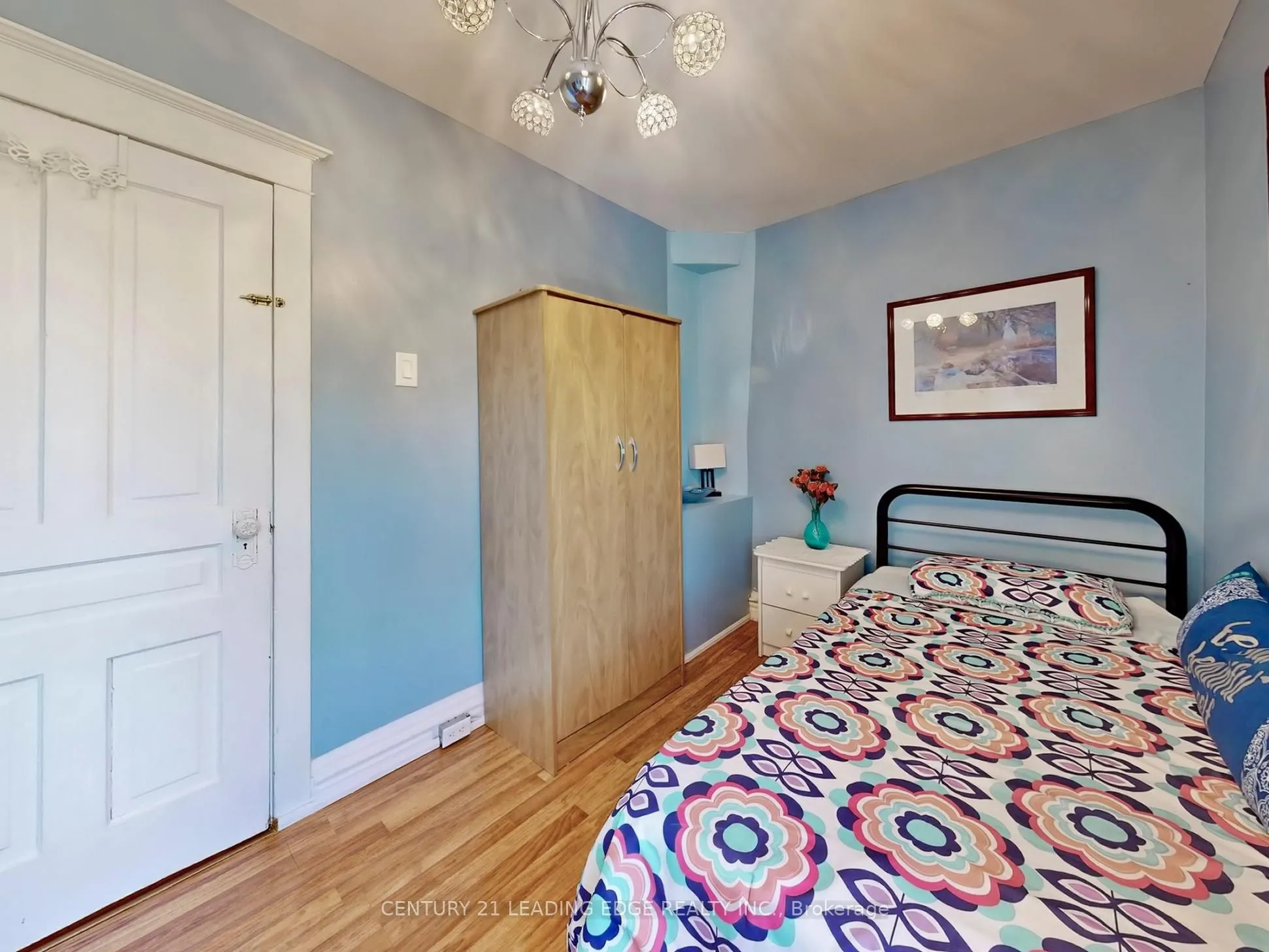 286 Glenholme Avenue