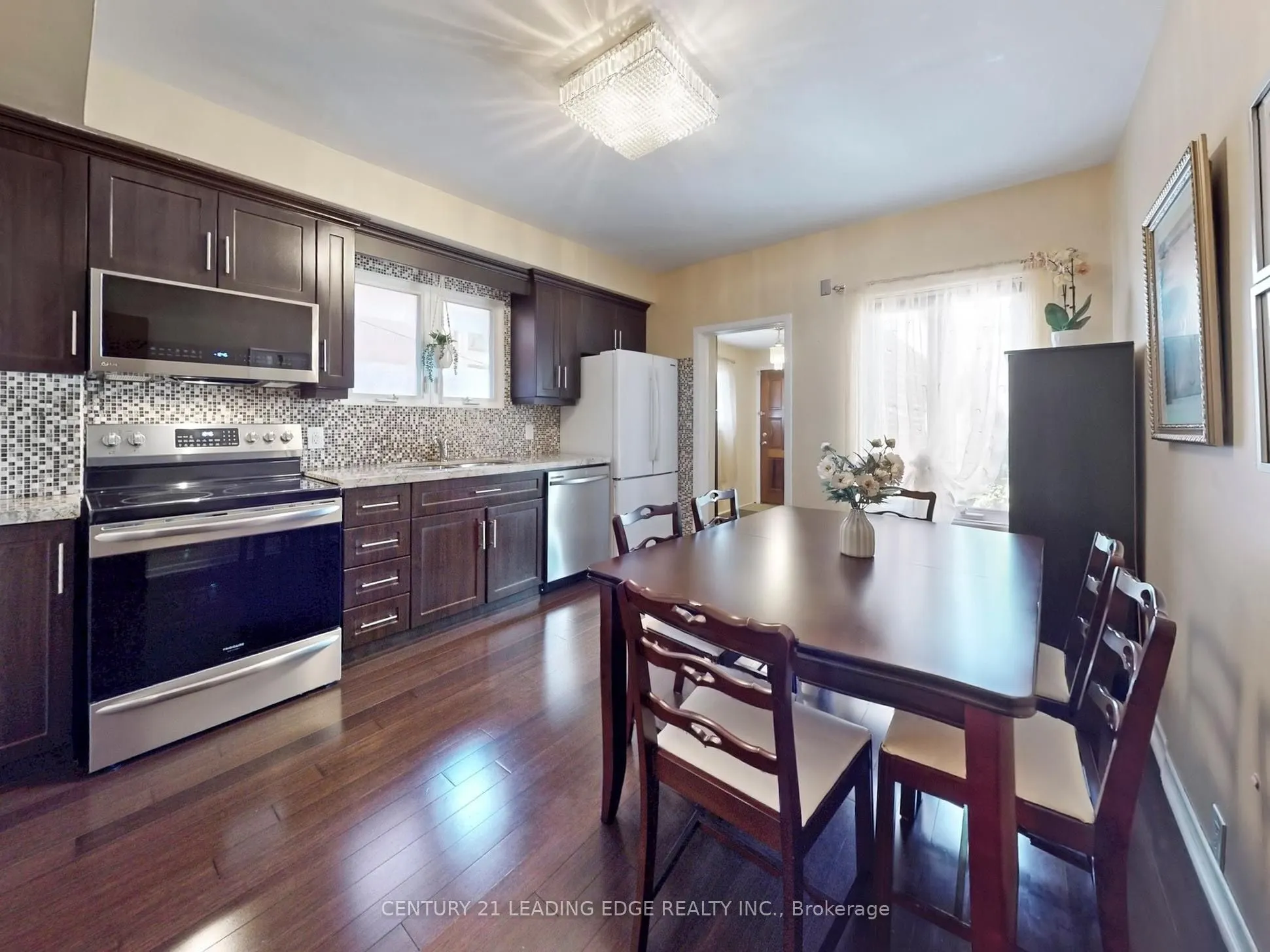 286 Glenholme Avenue