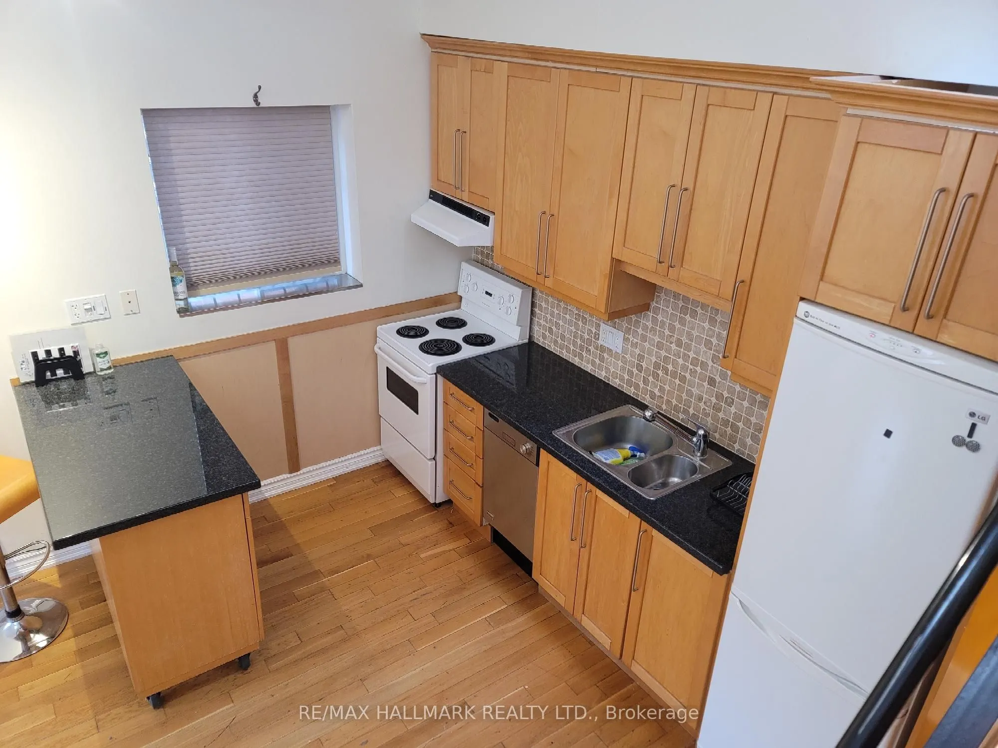 8 St. Joseph Street, #2B