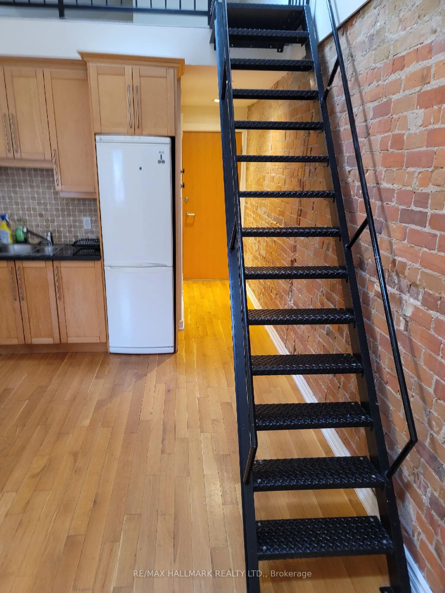 8 St. Joseph Street, #2B