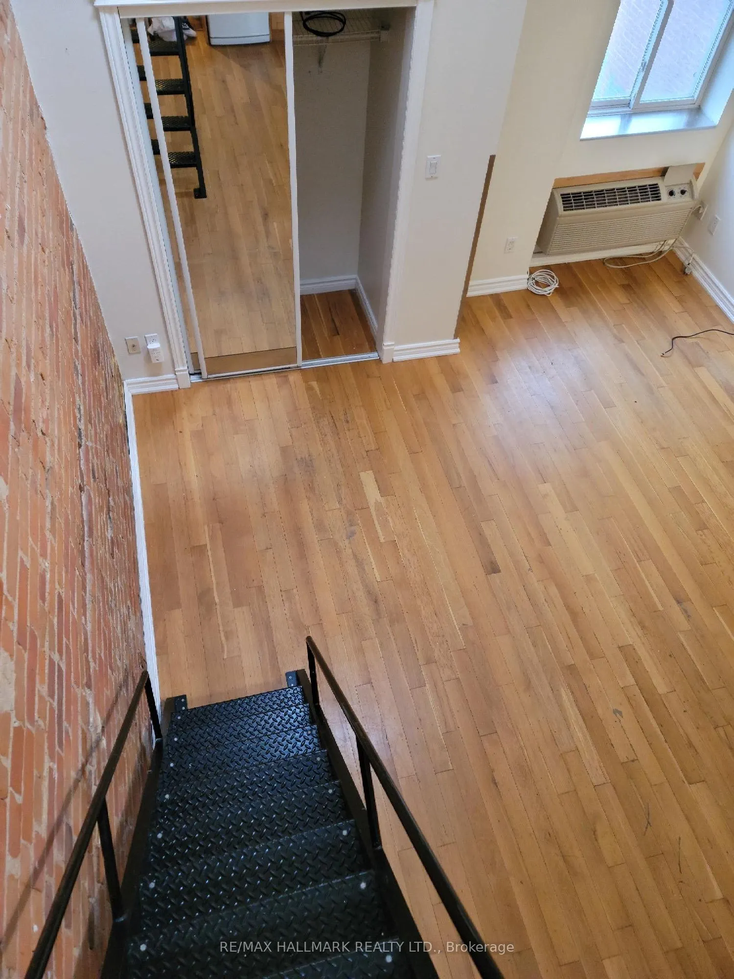8 St. Joseph Street, #2B