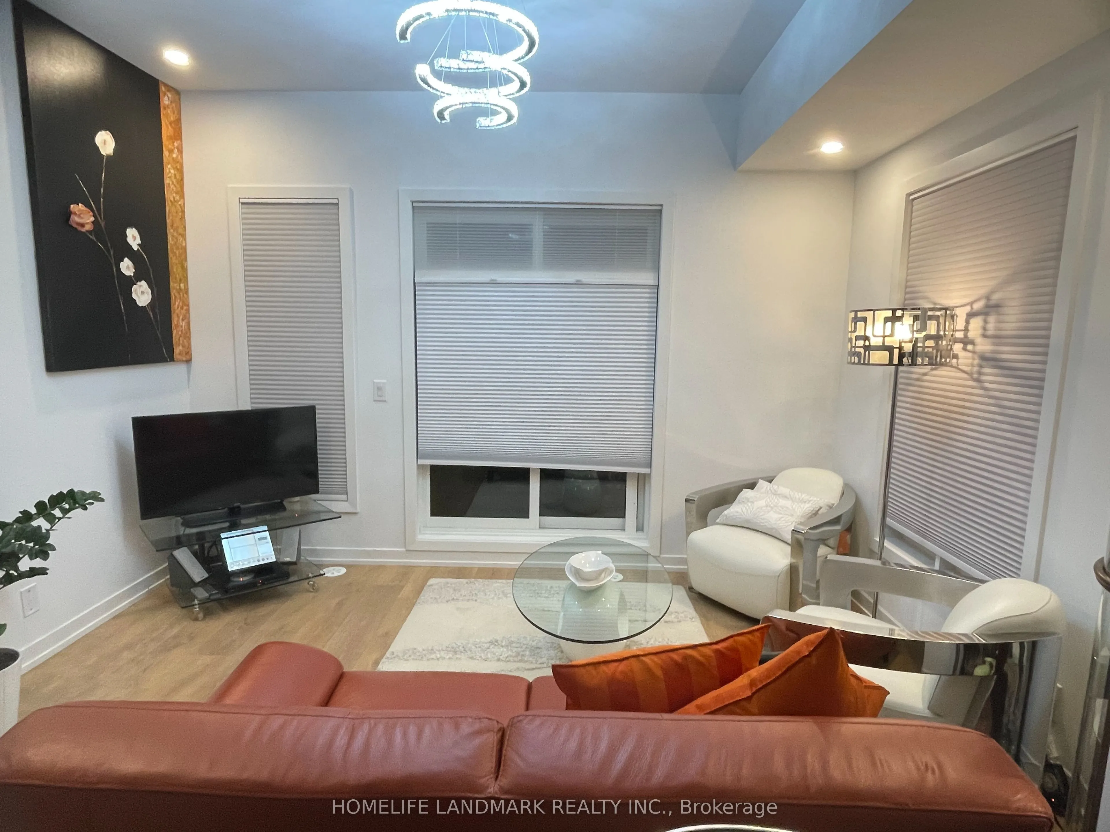 90 Tisdale Avenue, #90
