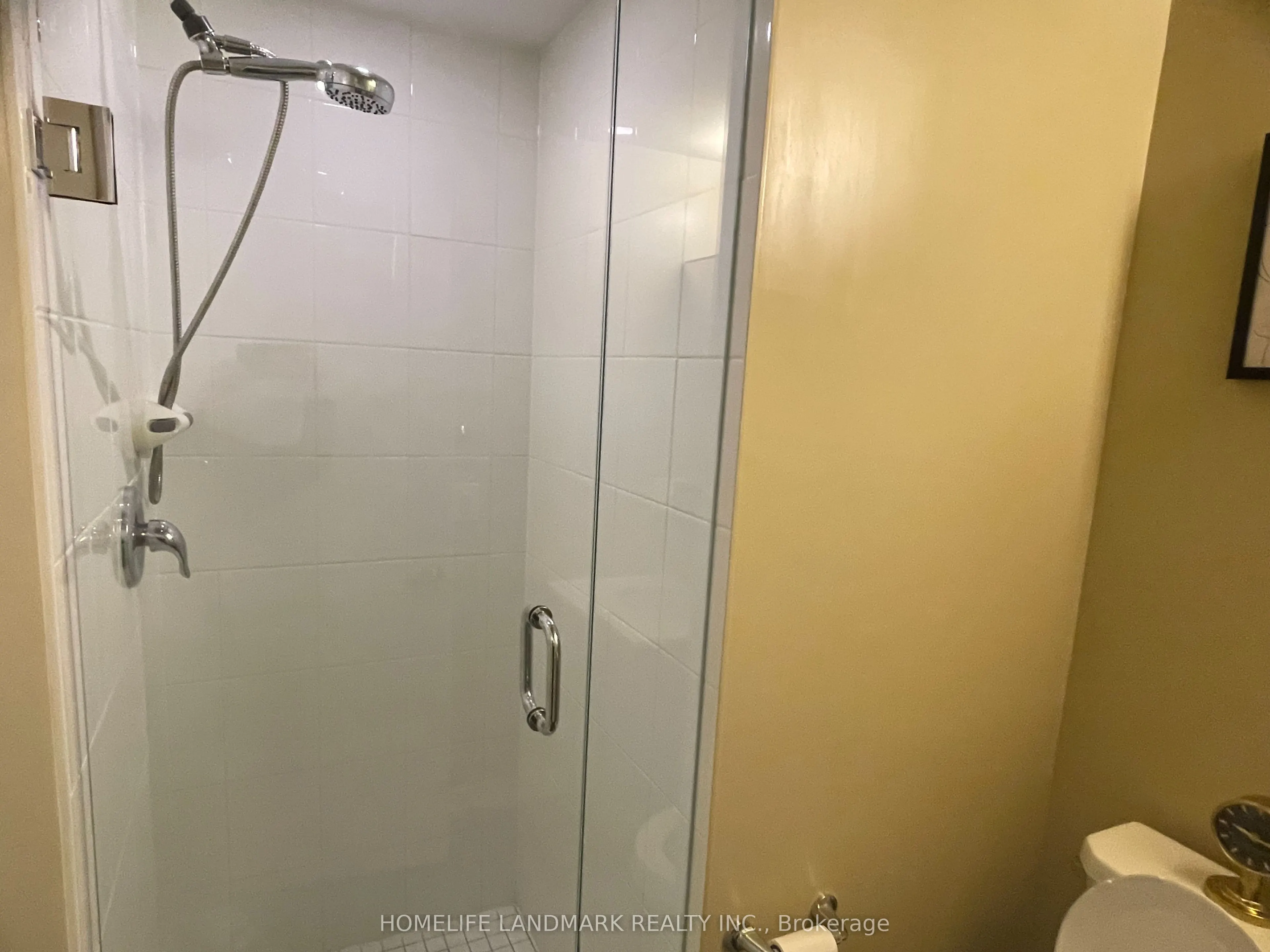 90 Tisdale Avenue, #90