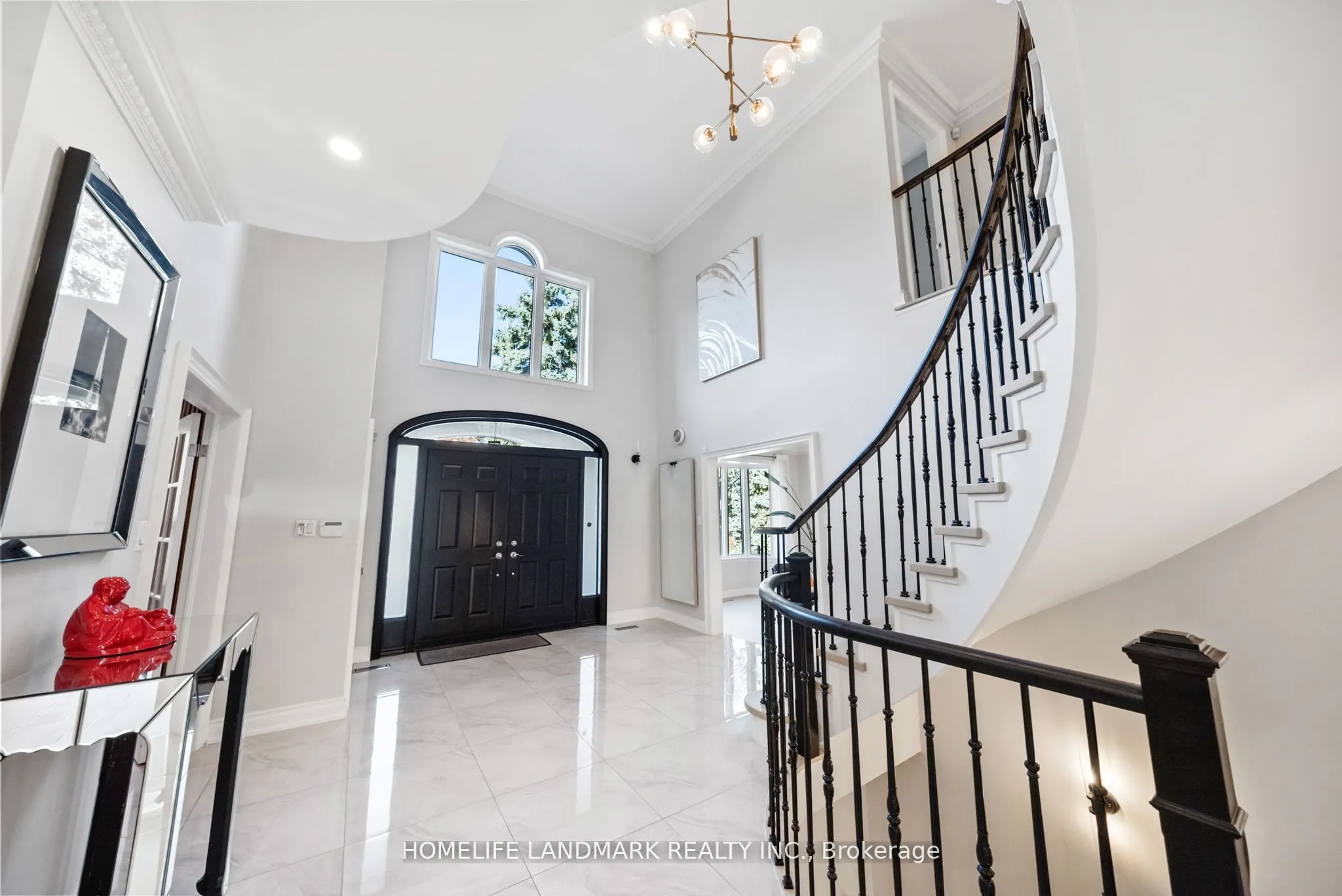 151 Highland Crescent