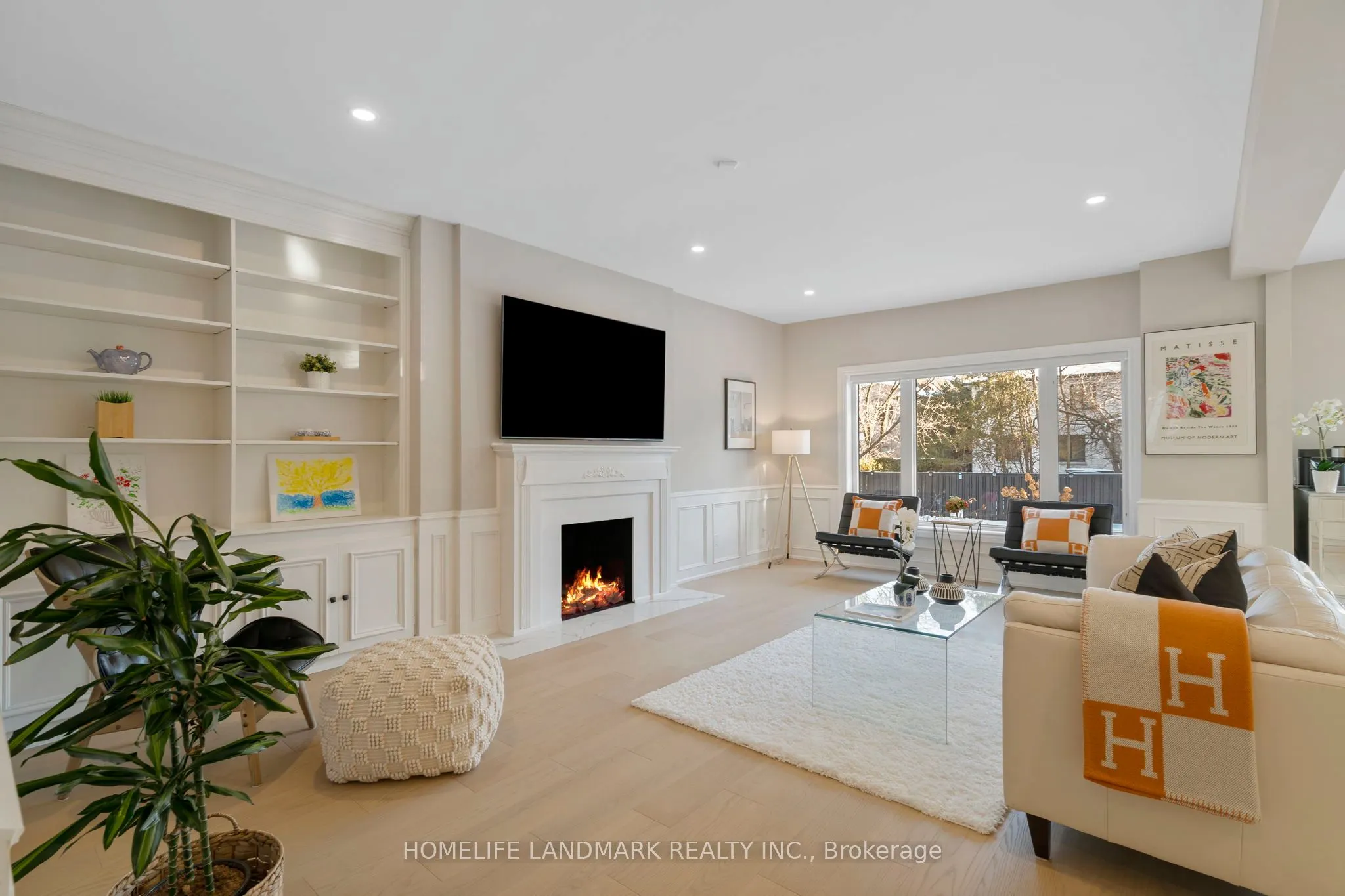 151 Highland Crescent