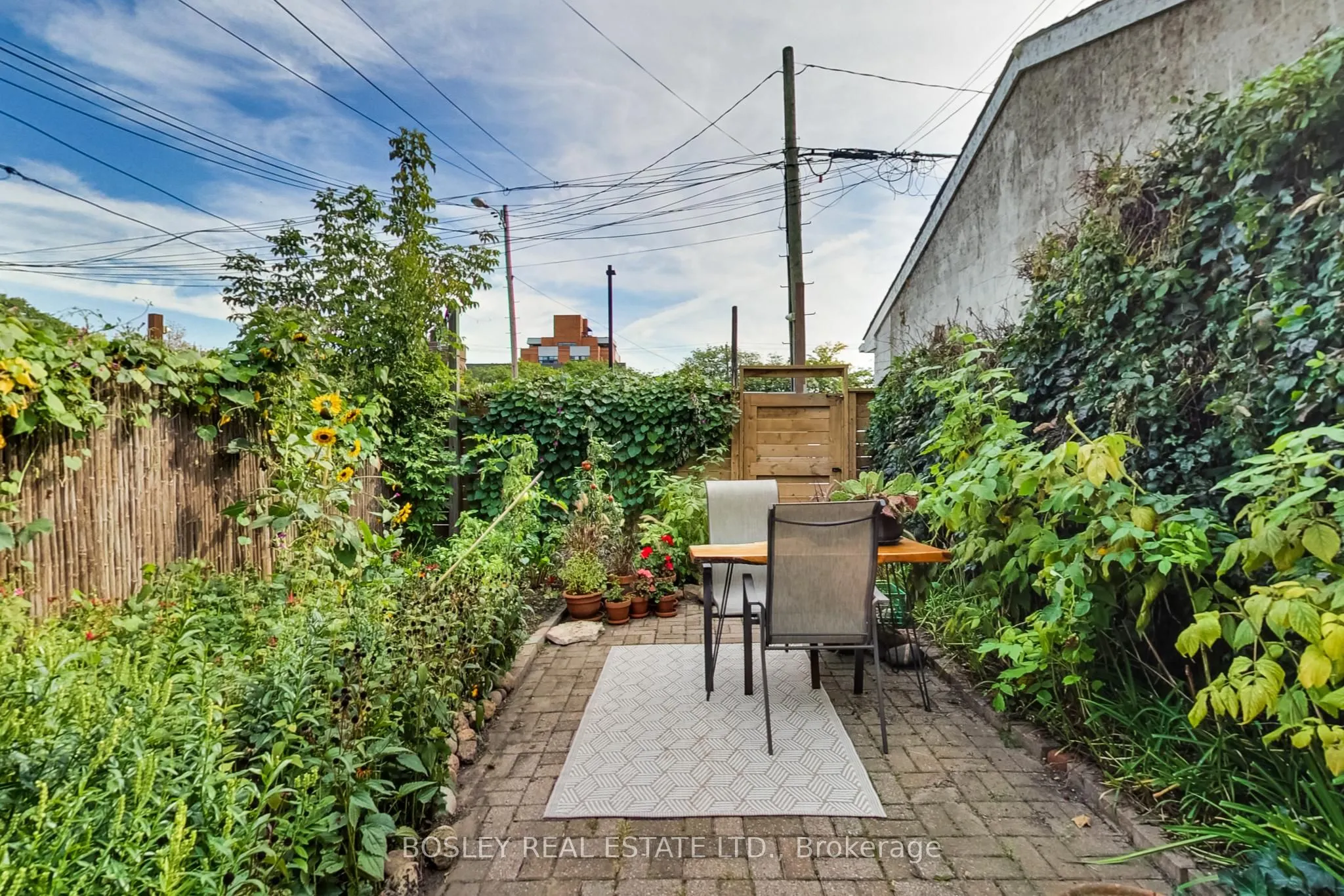 127 Lindsey Avenue