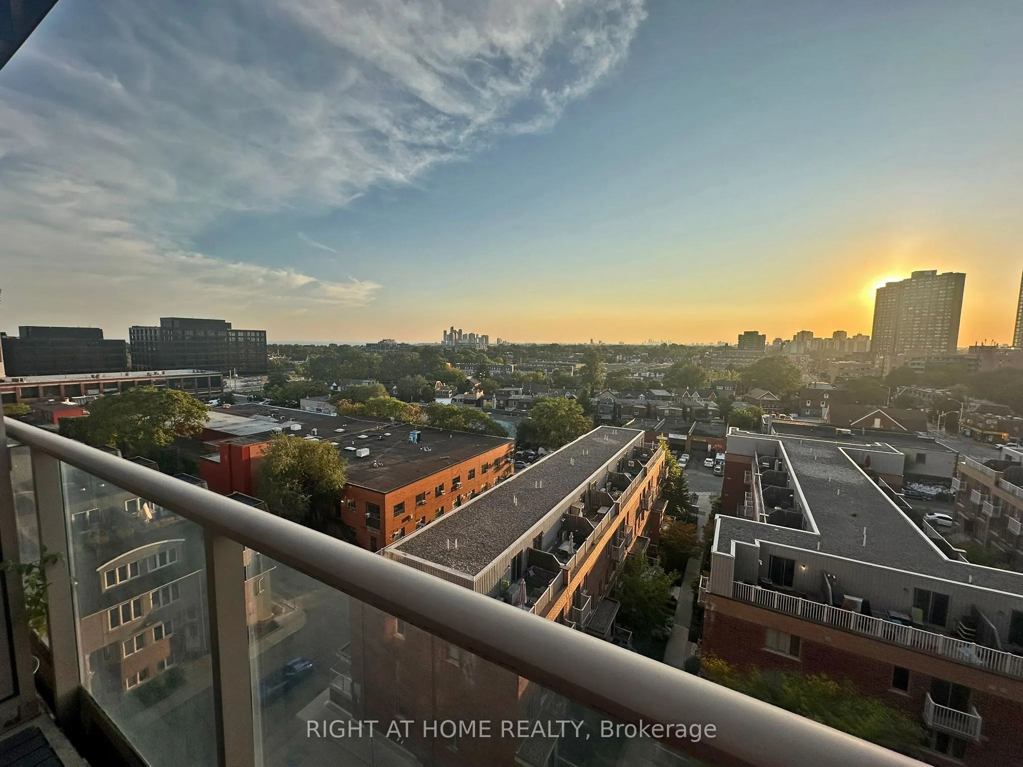 1369 Bloor Street W, #1008