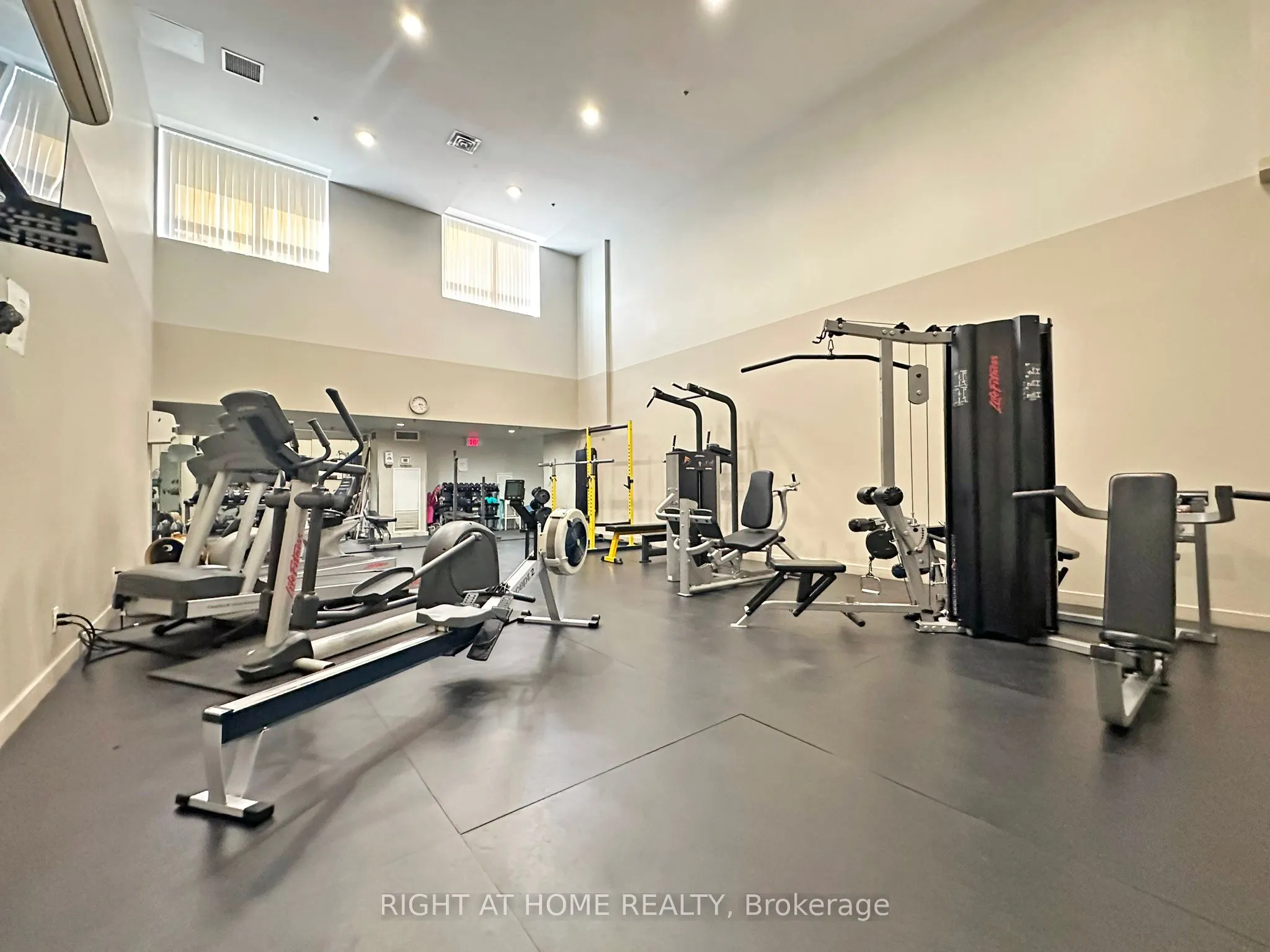1369 Bloor Street W, #1008