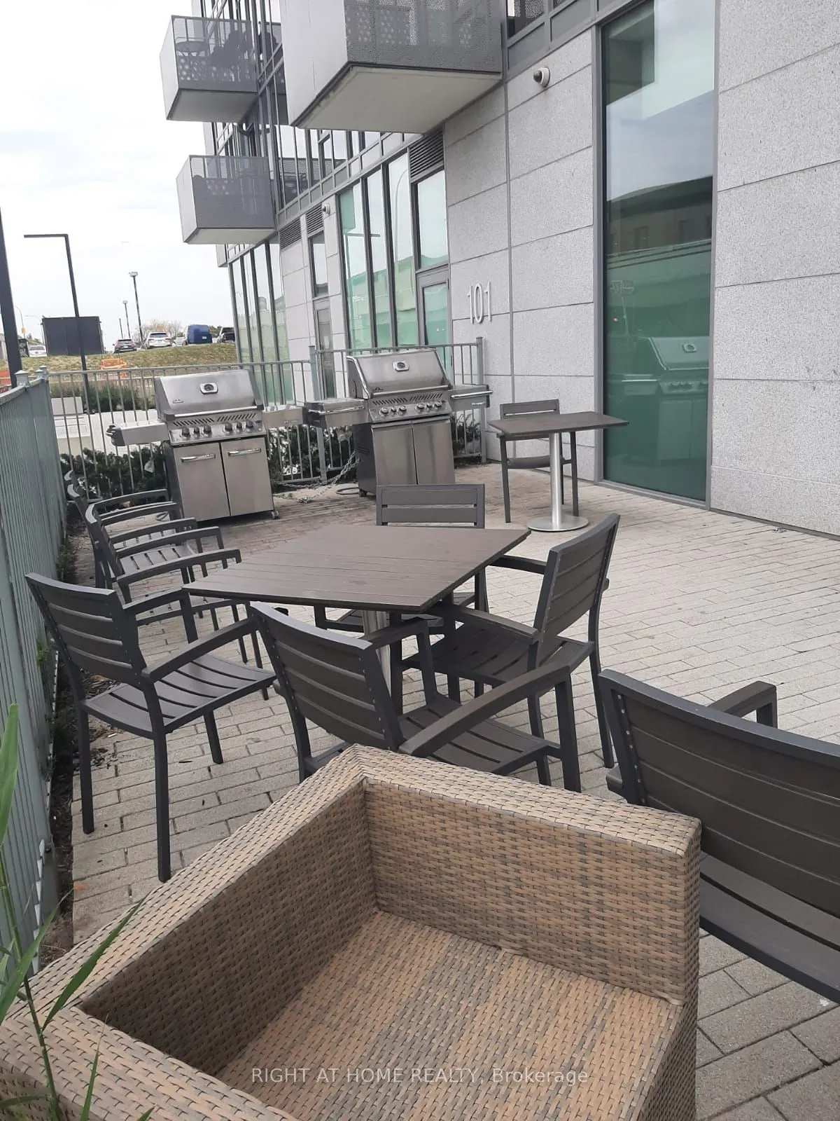 38 Monte Kwinter Court, #1204