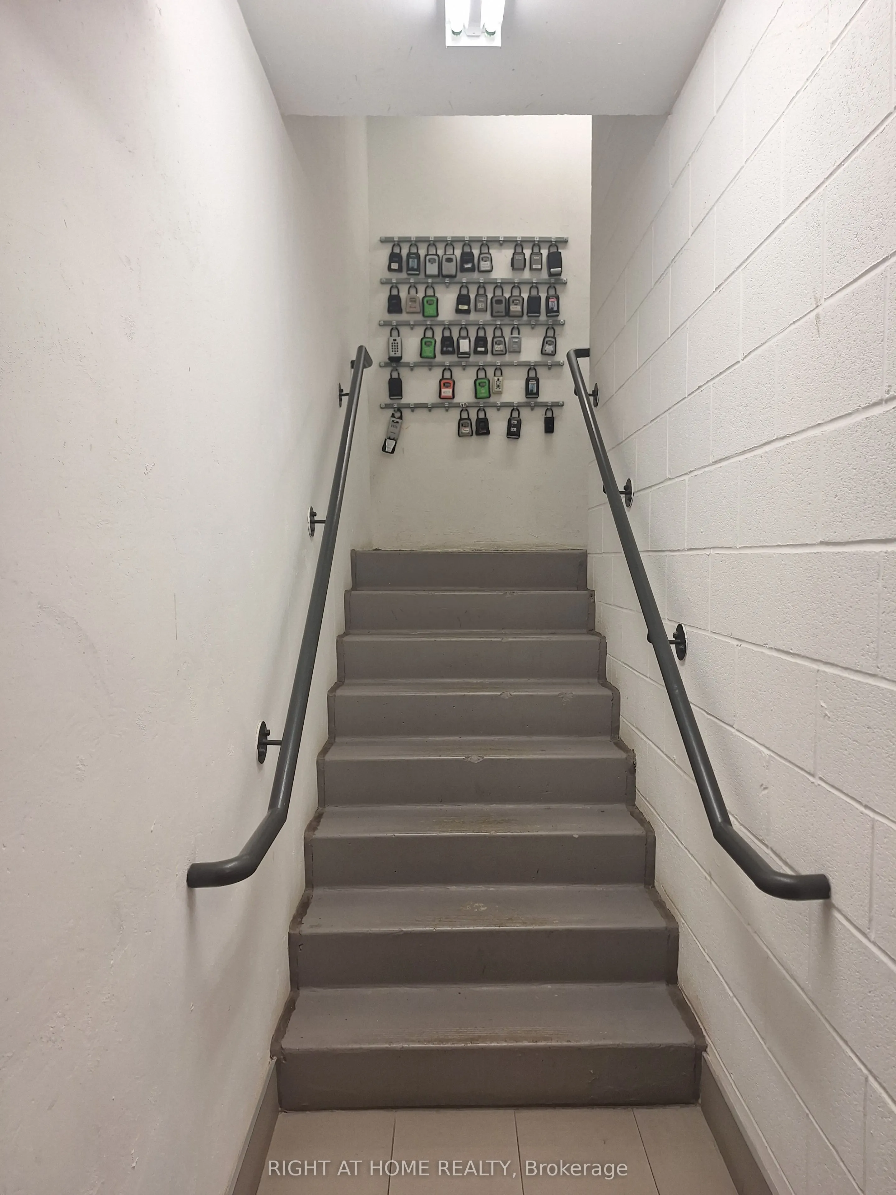 38 Monte Kwinter Court, #1204