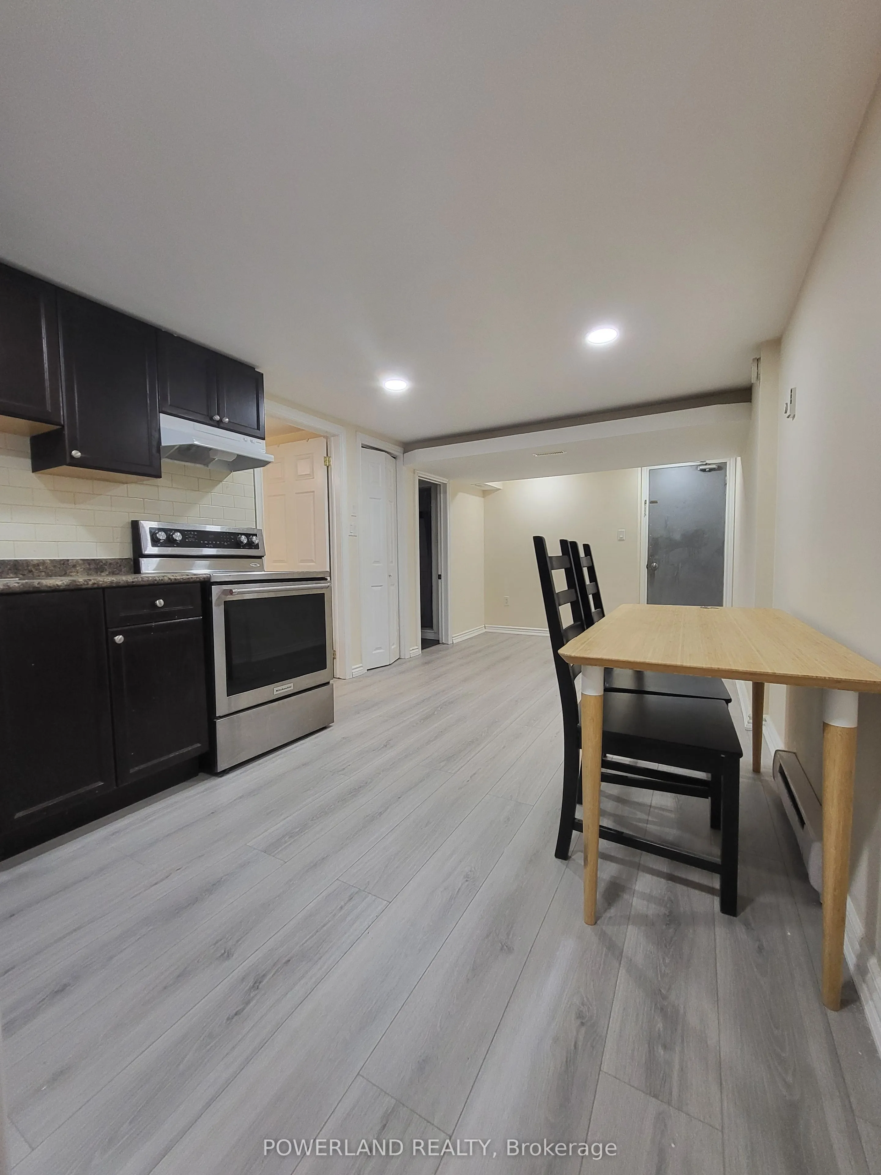 46 Transwell Avenue, #Unit C