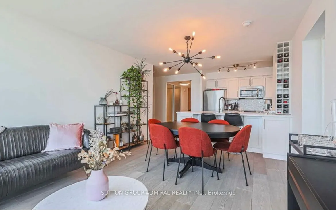 397 Front Street W, #1911