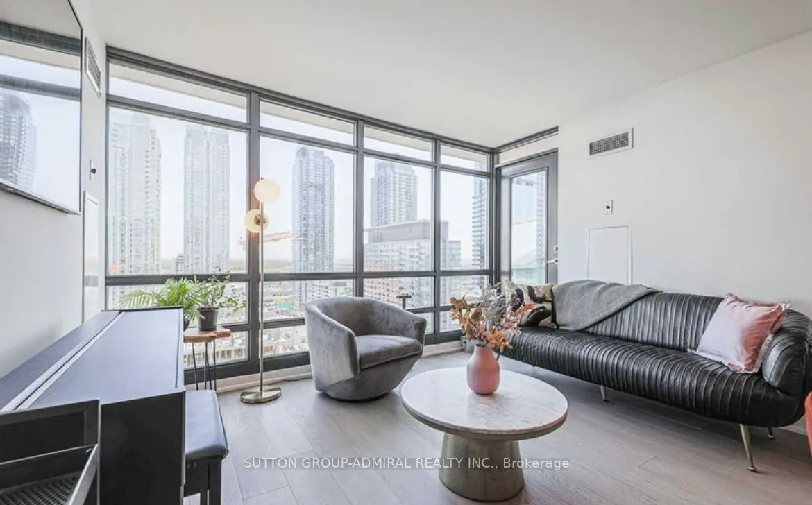 397 Front Street W, #1911