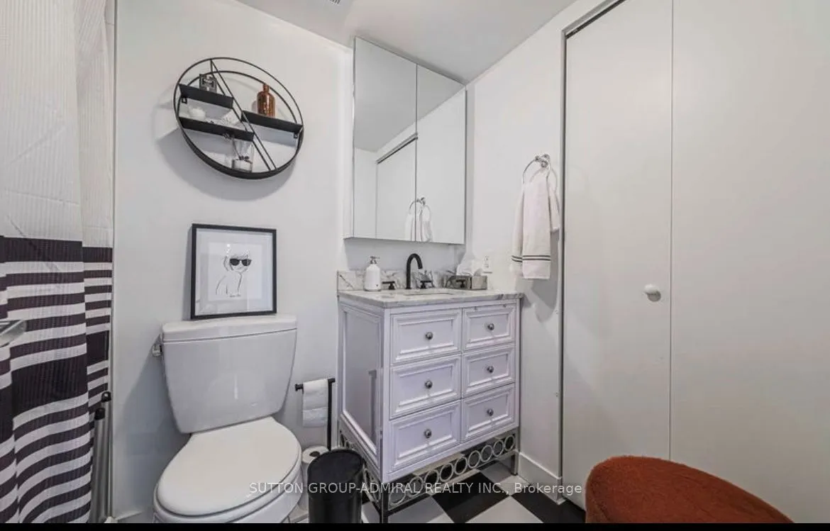 397 Front Street W, #1911