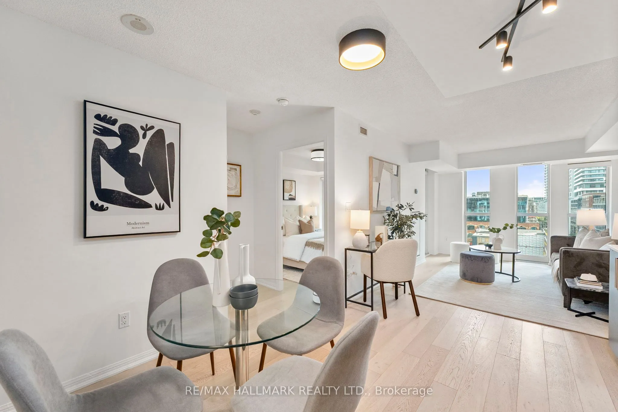 400 Adelaide Street E, #919