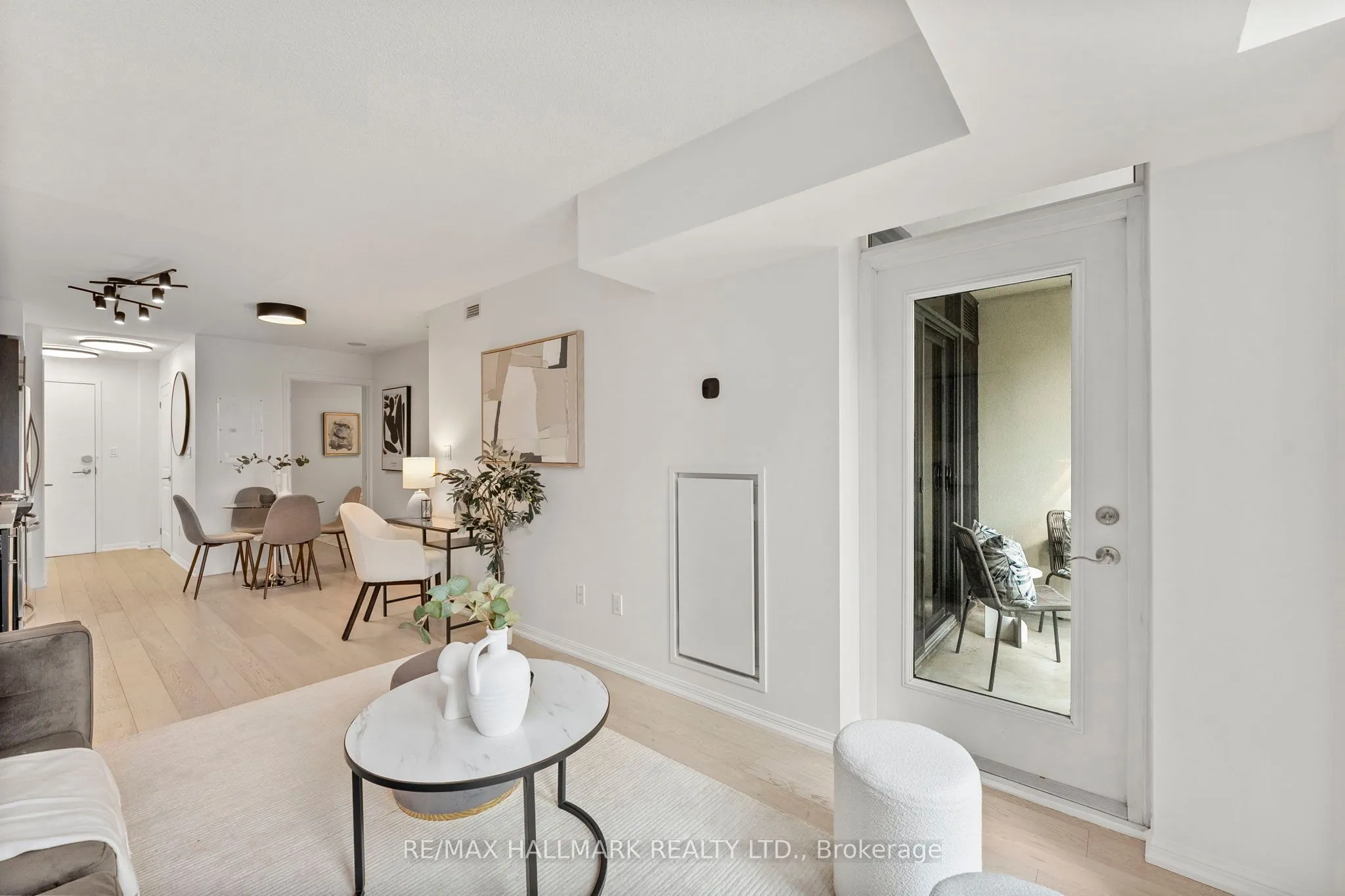400 Adelaide Street E, #919