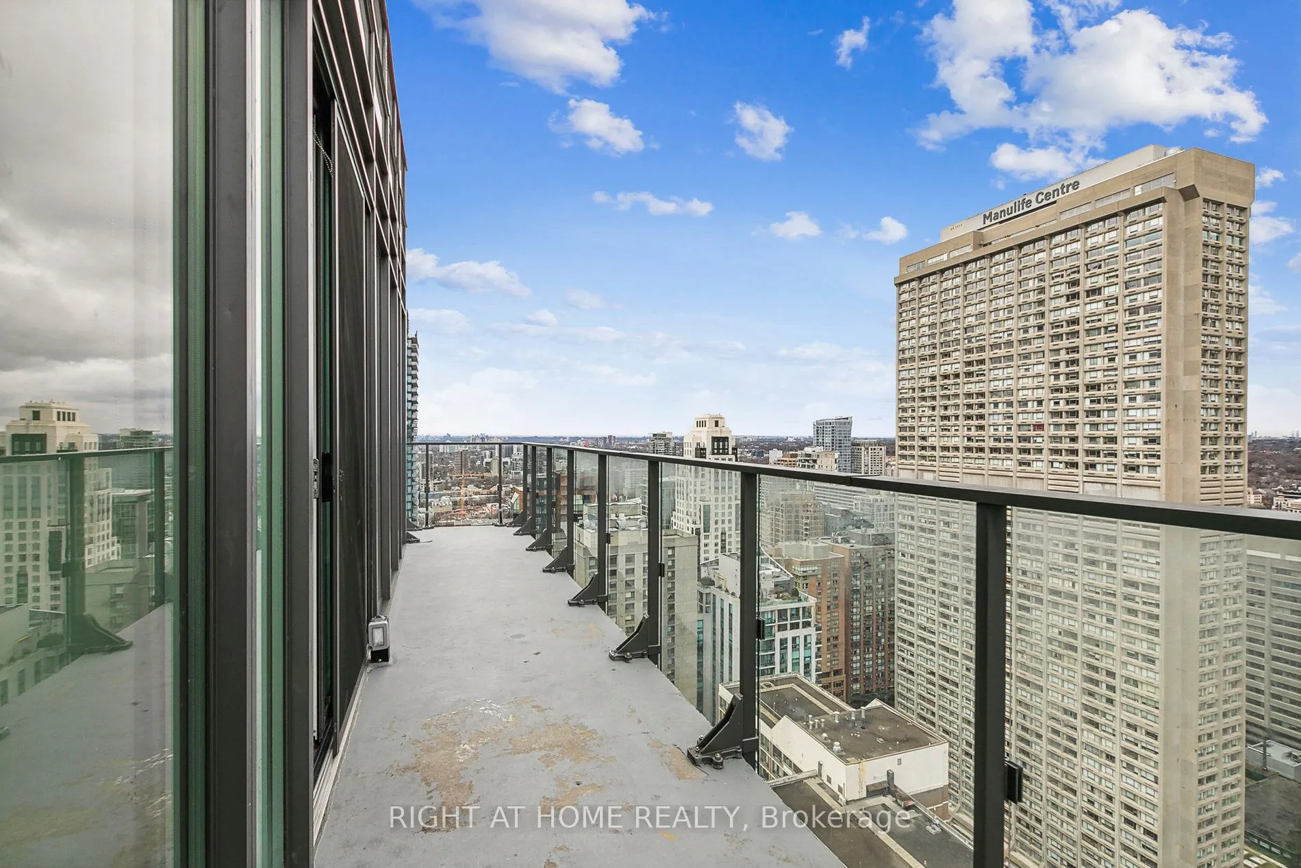 75 St Nicholas Street, #3506