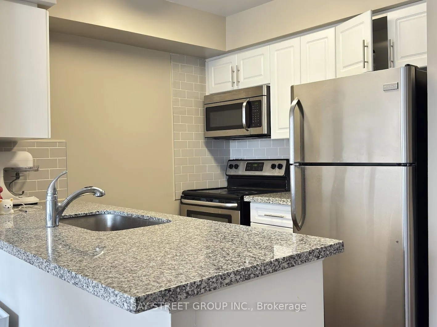 151 Beecroft Road, #2006
