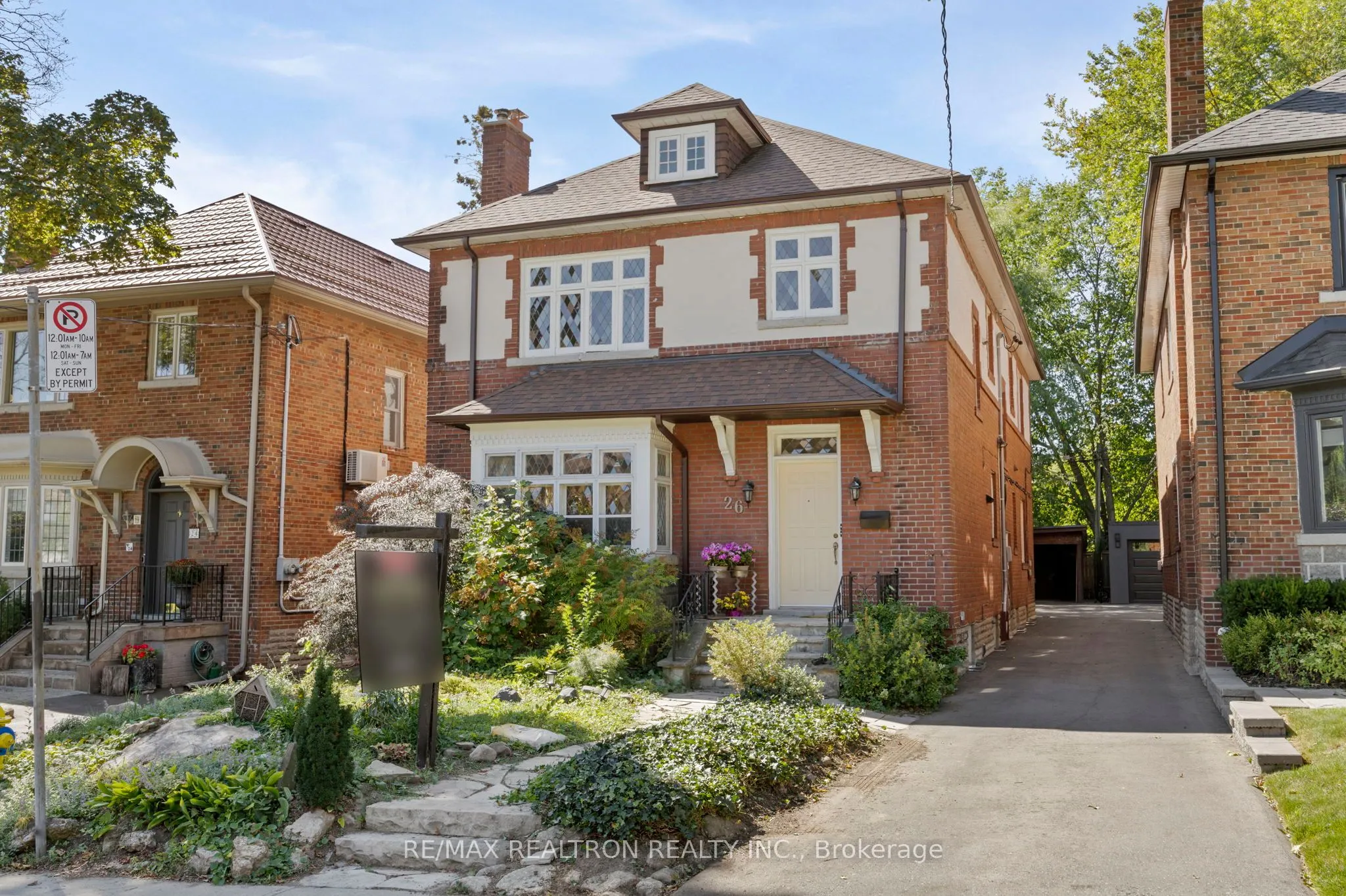 26 Braemar Avenue, #Upper Floor