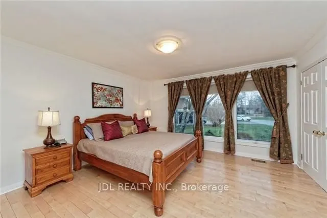 9 Finchgate Court, #MAIN