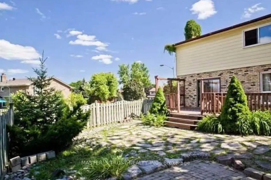 251 Kingslake Road