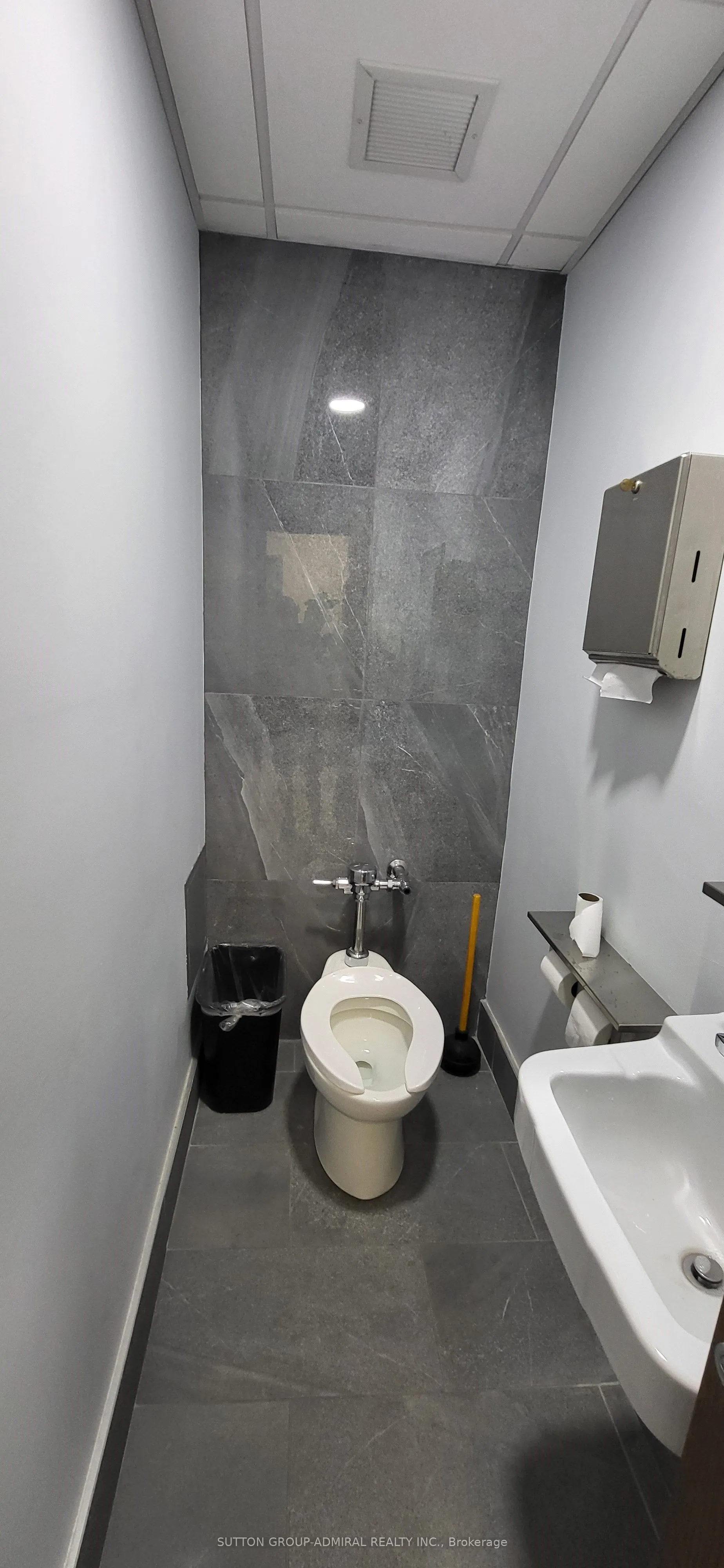 845 St Clair Avenue W, #204