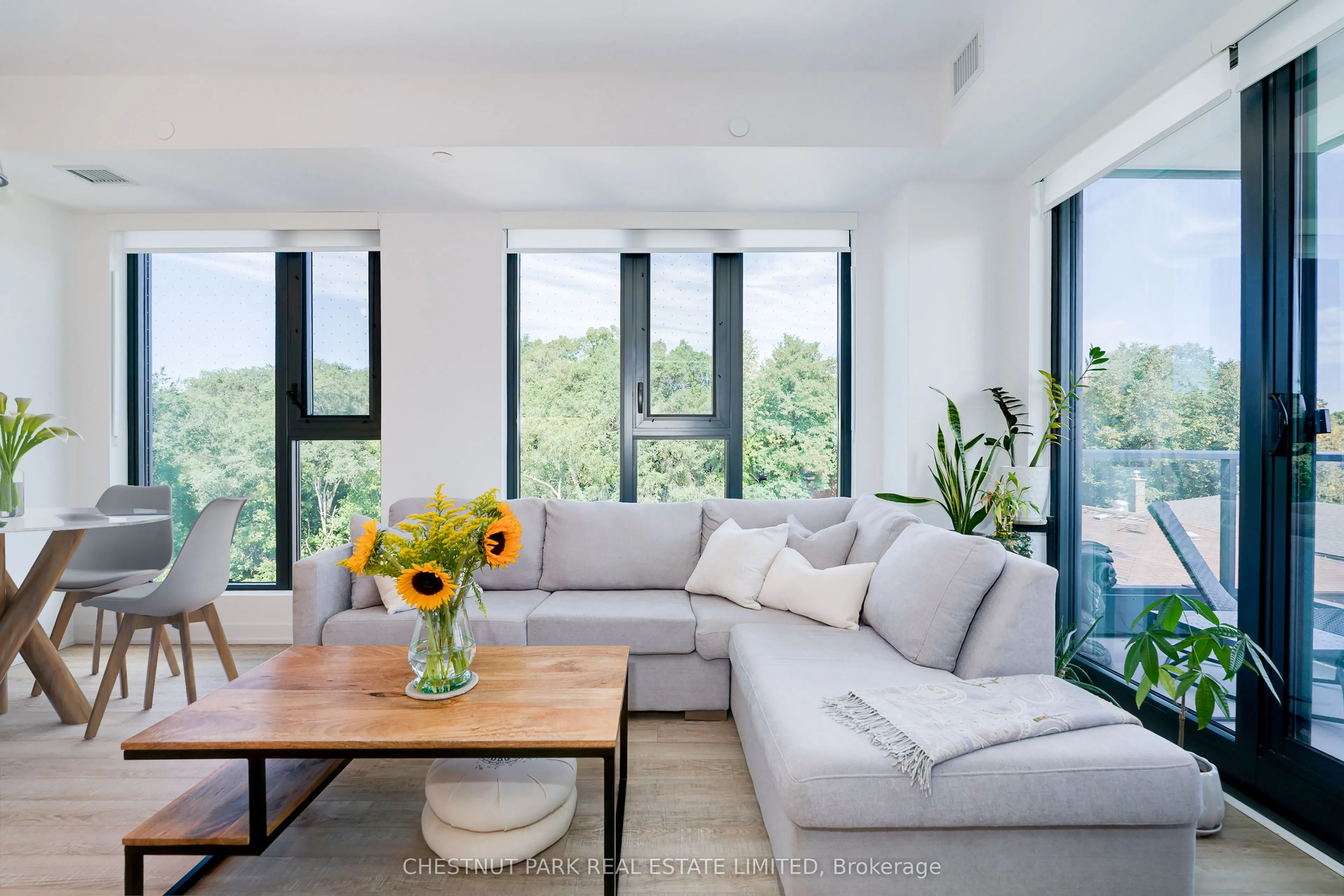 250 Lawrence Avenue W, #406