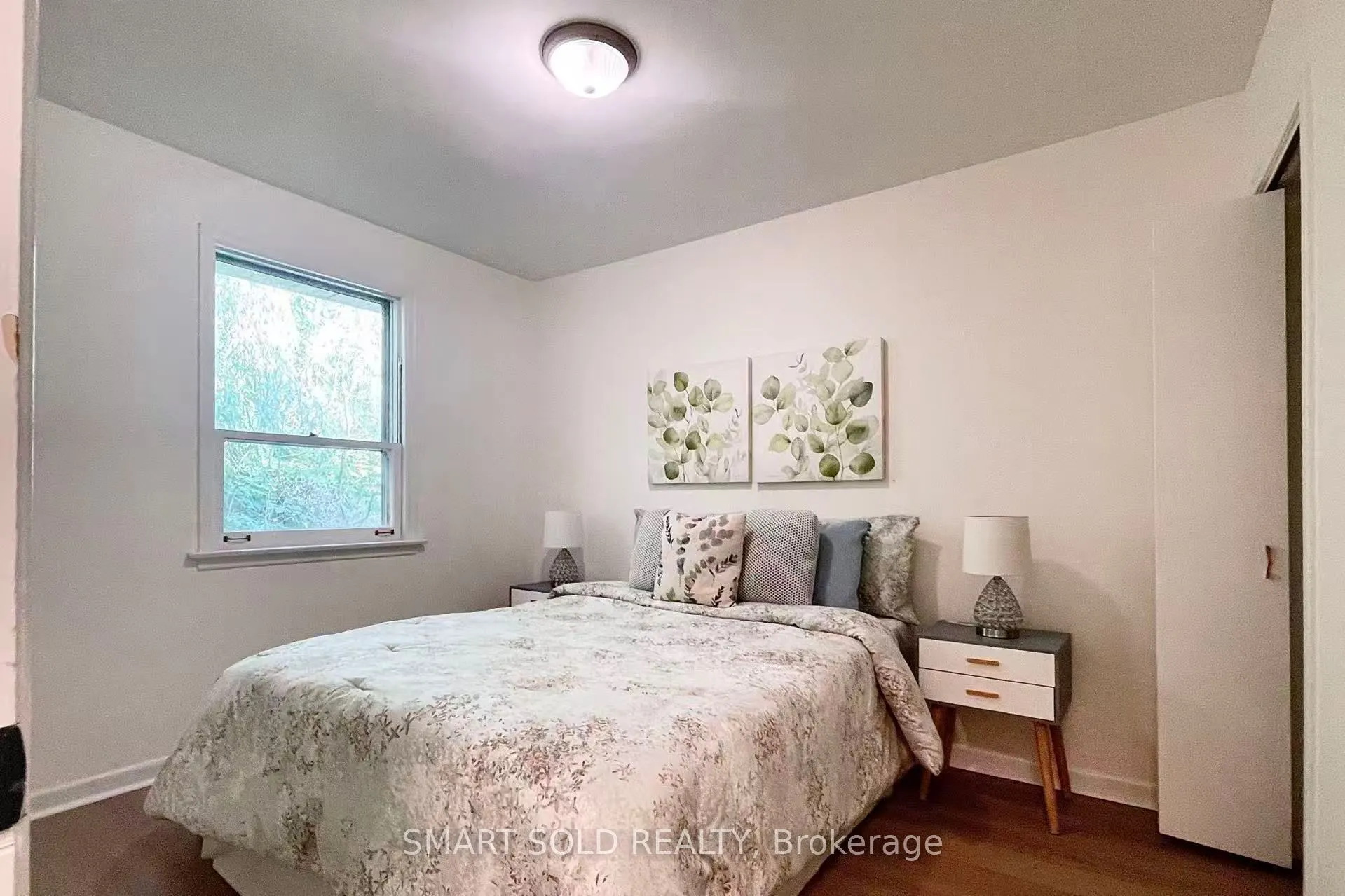81 Maxome Avenue