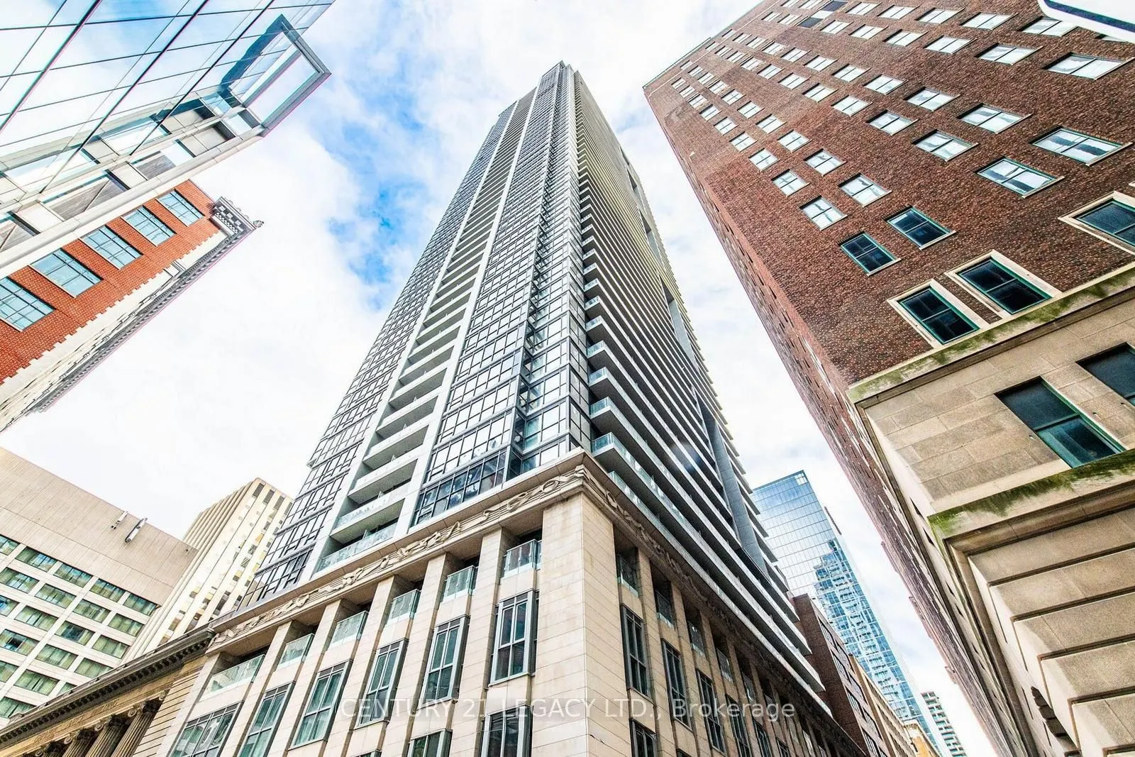 70 Temperance Street, #4201