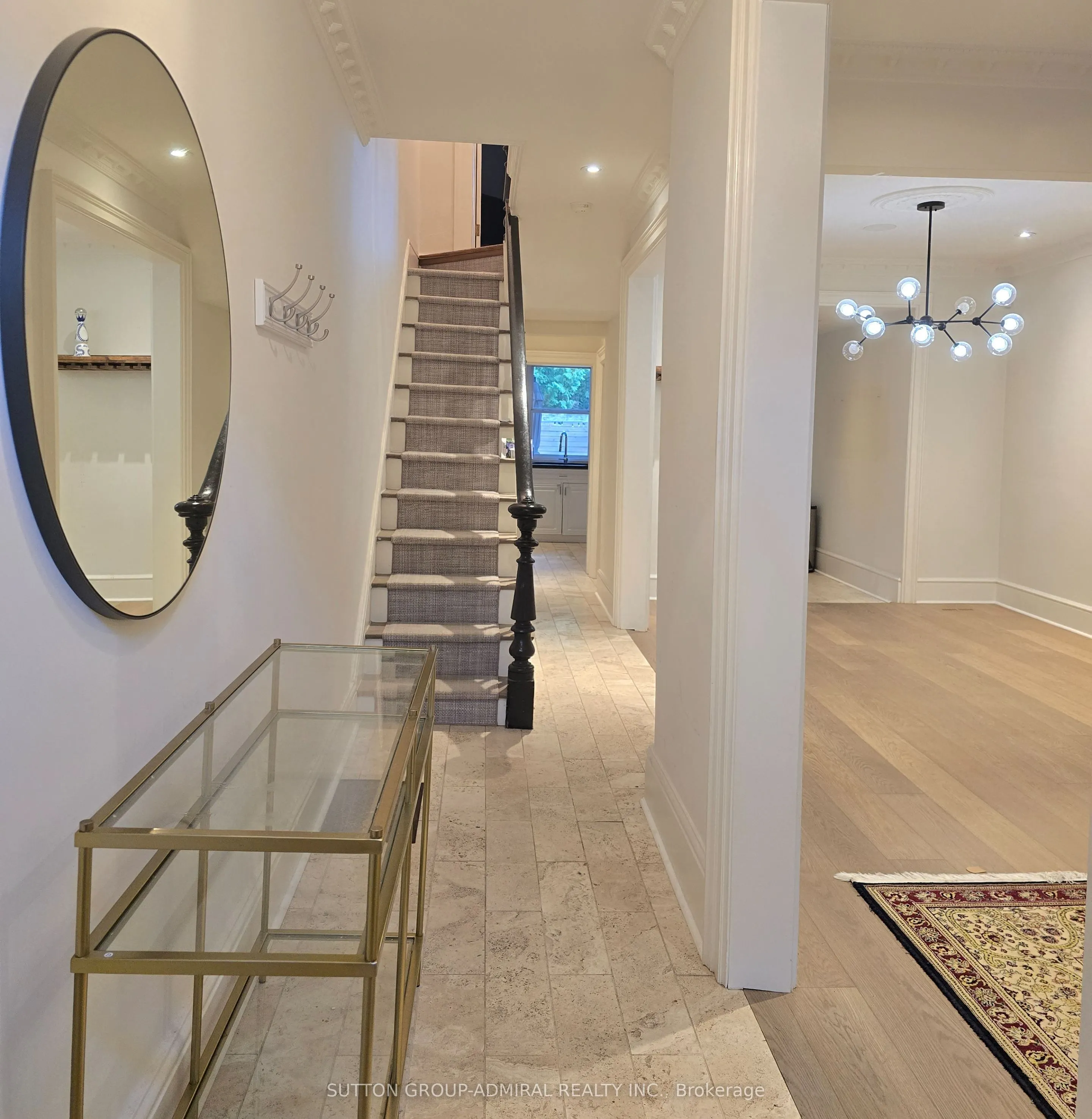 51 Boswell Avenue