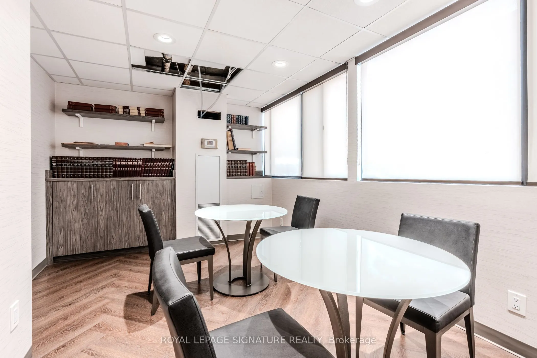 133 Torresdale Avenue, #902