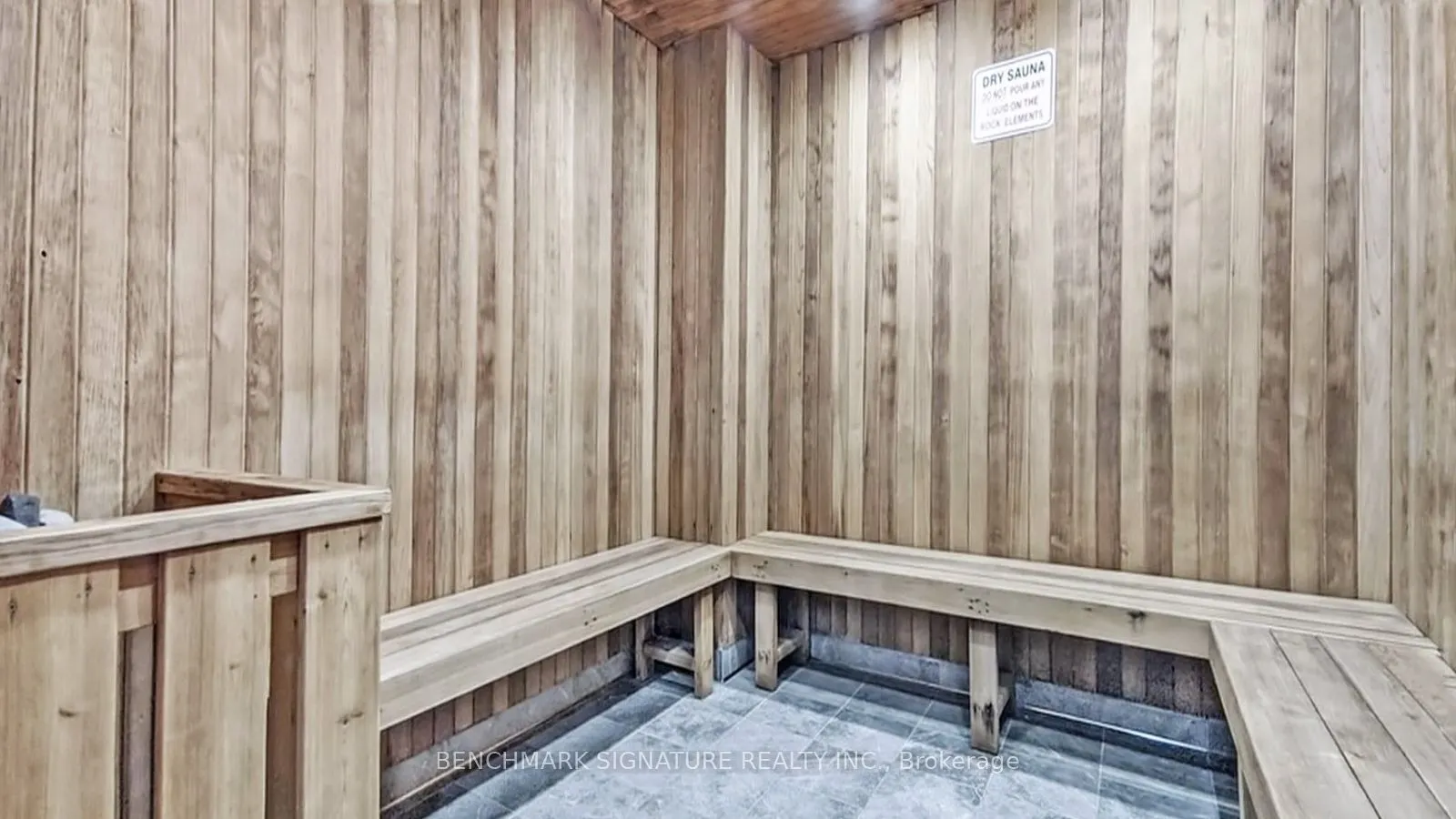509 Beecroft Road, #1606