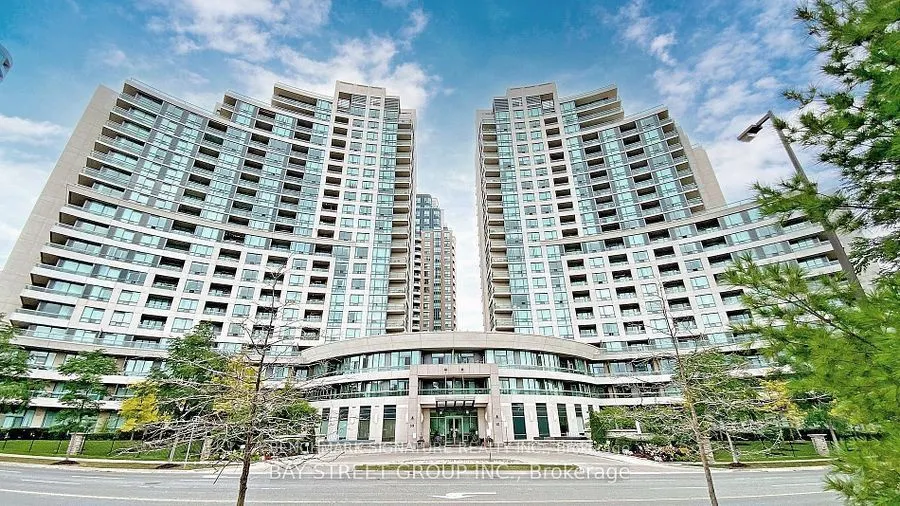 509 Beecroft Road, #1606