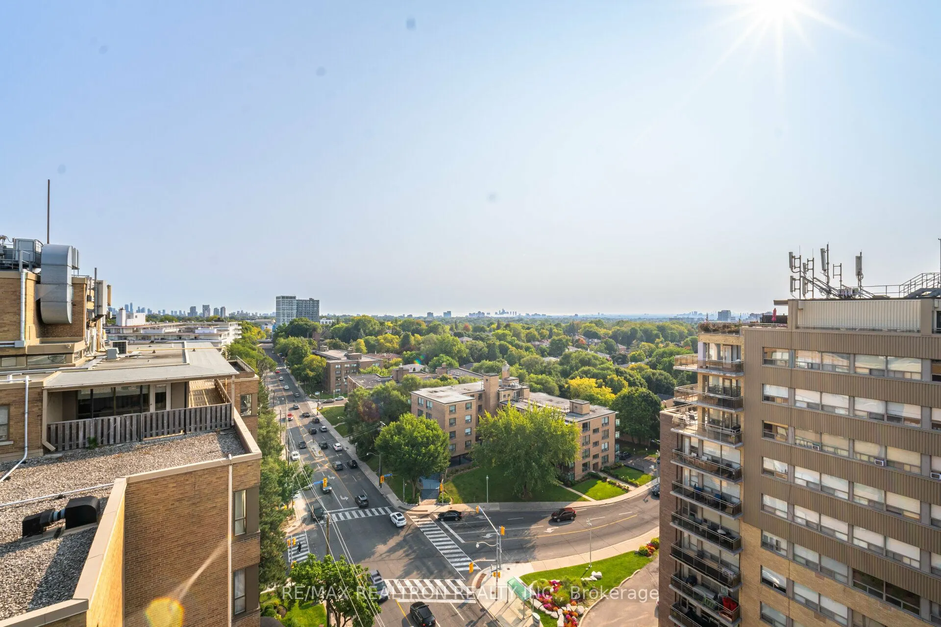 2525 Bathurst Street, #1203