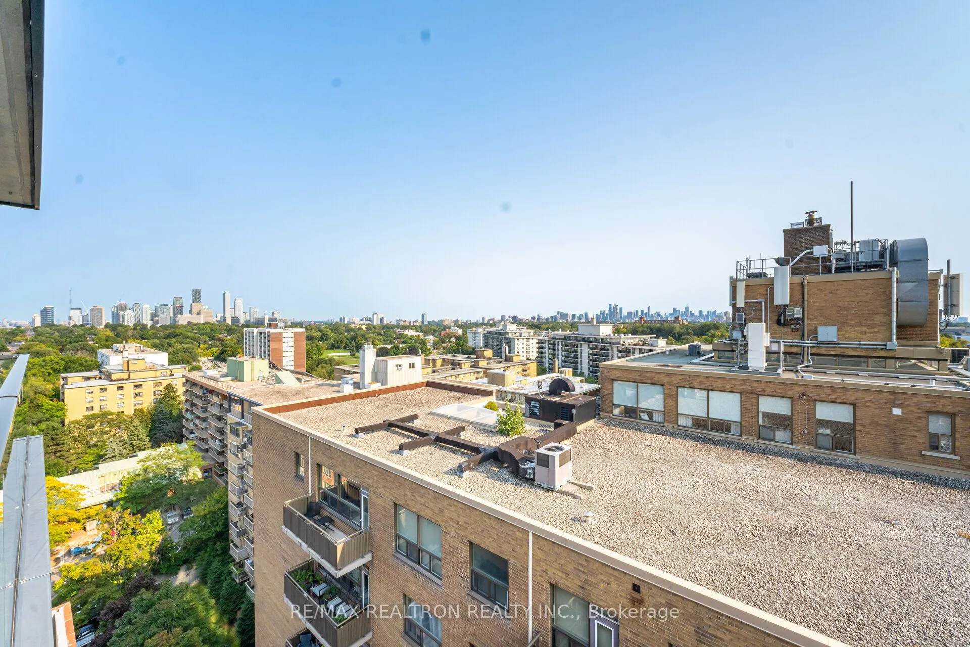 2525 Bathurst Street, #1203