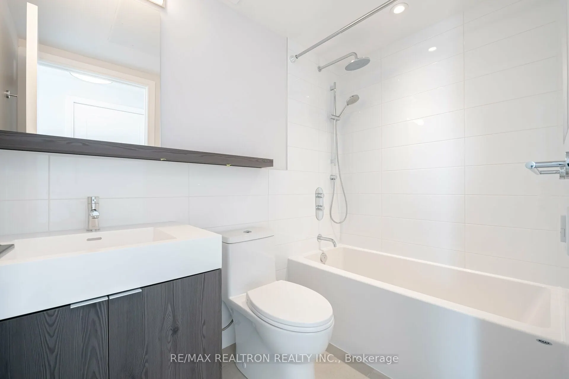 2525 Bathurst Street, #1203