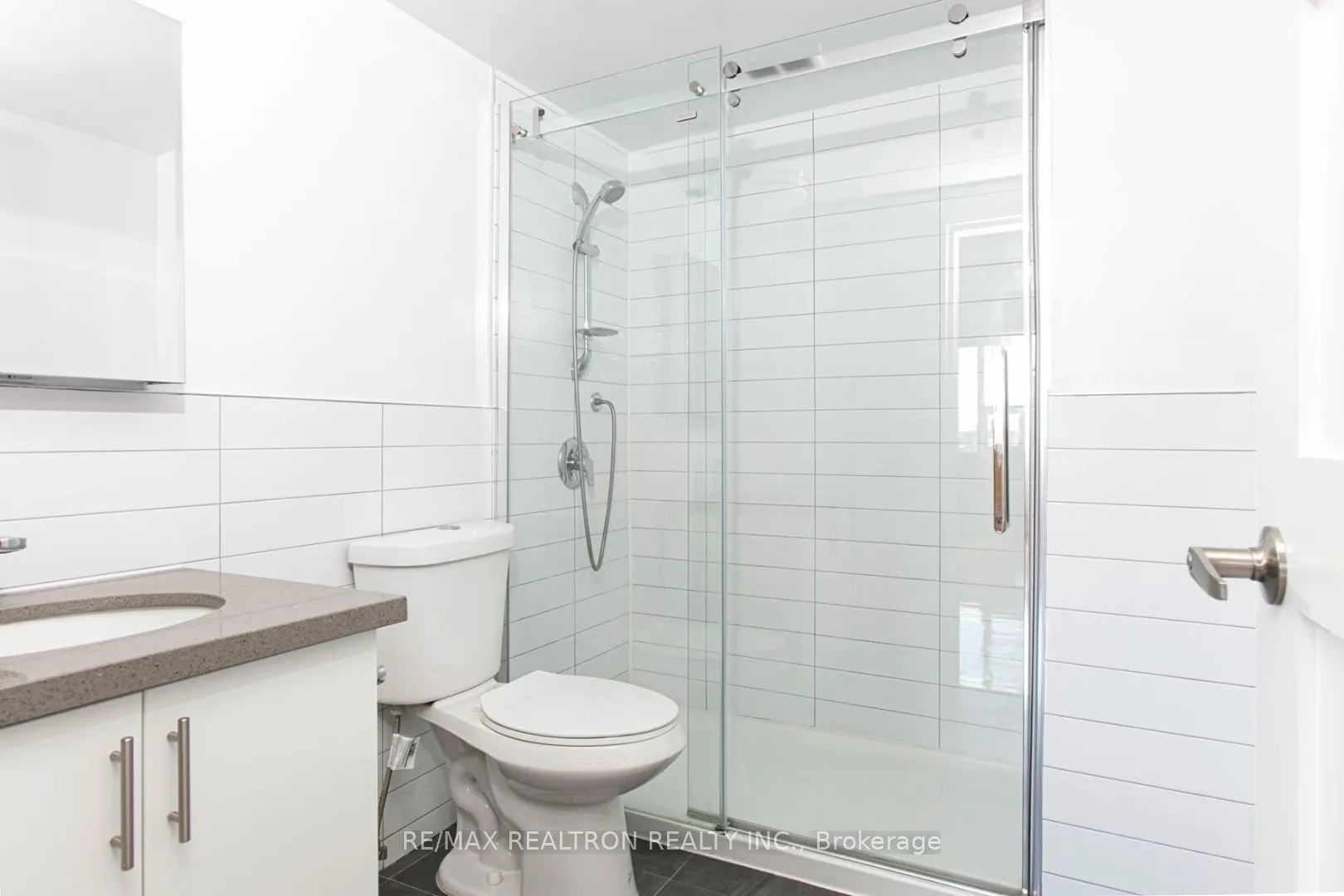 9 Deer Park Crescent, #1706